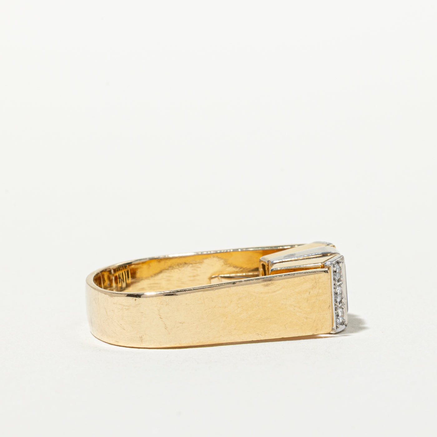 Bague en tourmaline verte et diamants | 1,04 ct, 0,17 ct au total | Taille 8,5