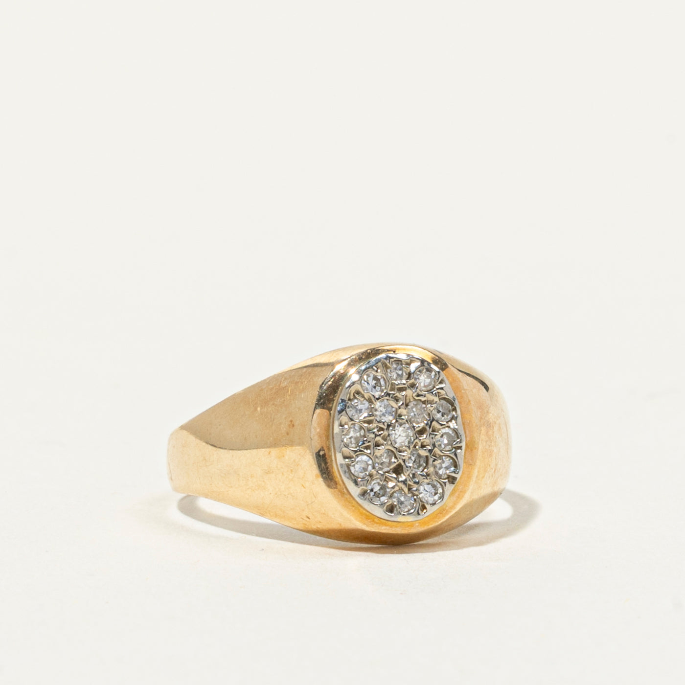 Diamond Cluster Oval Signet Ring | 0.19ctw | SZ 8