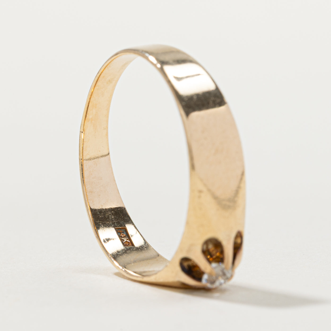 14k Belcher Set Old European Cut Diamond Ring | 0.12ctw | SZ 9.25