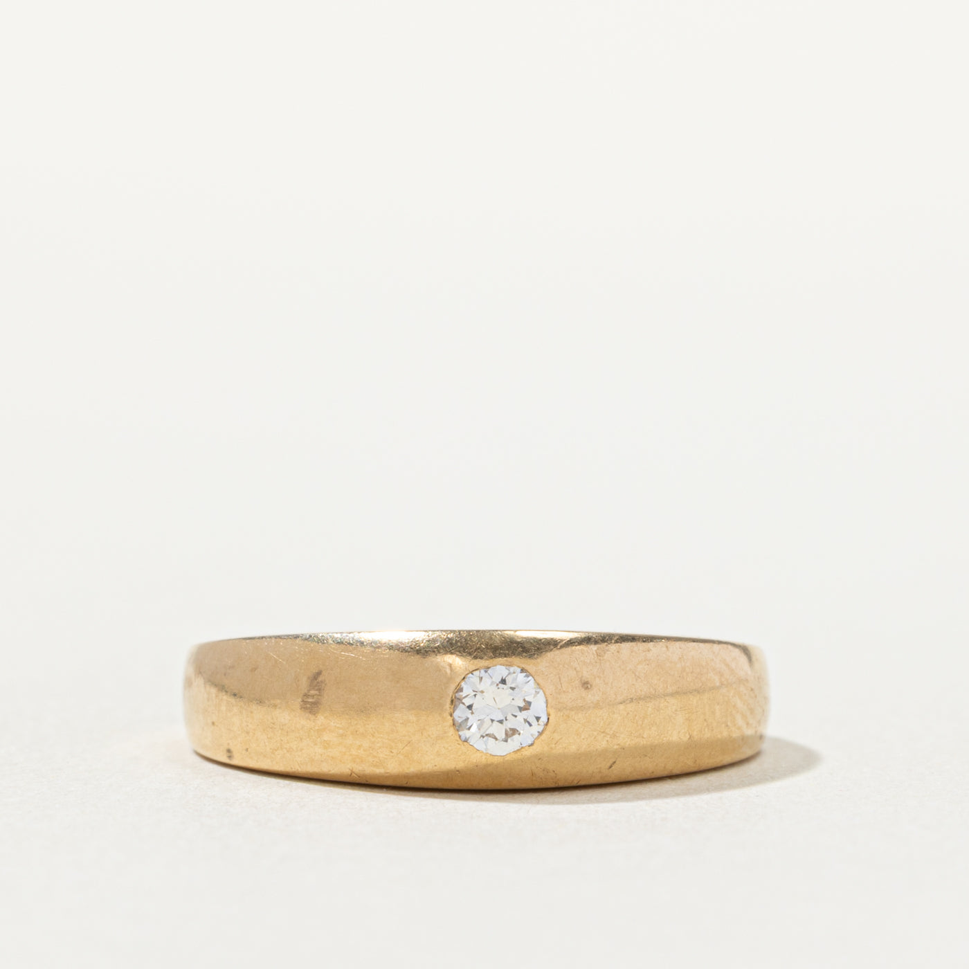 18k Flush Set Diamond Band | 0.11ctw | SZ 6