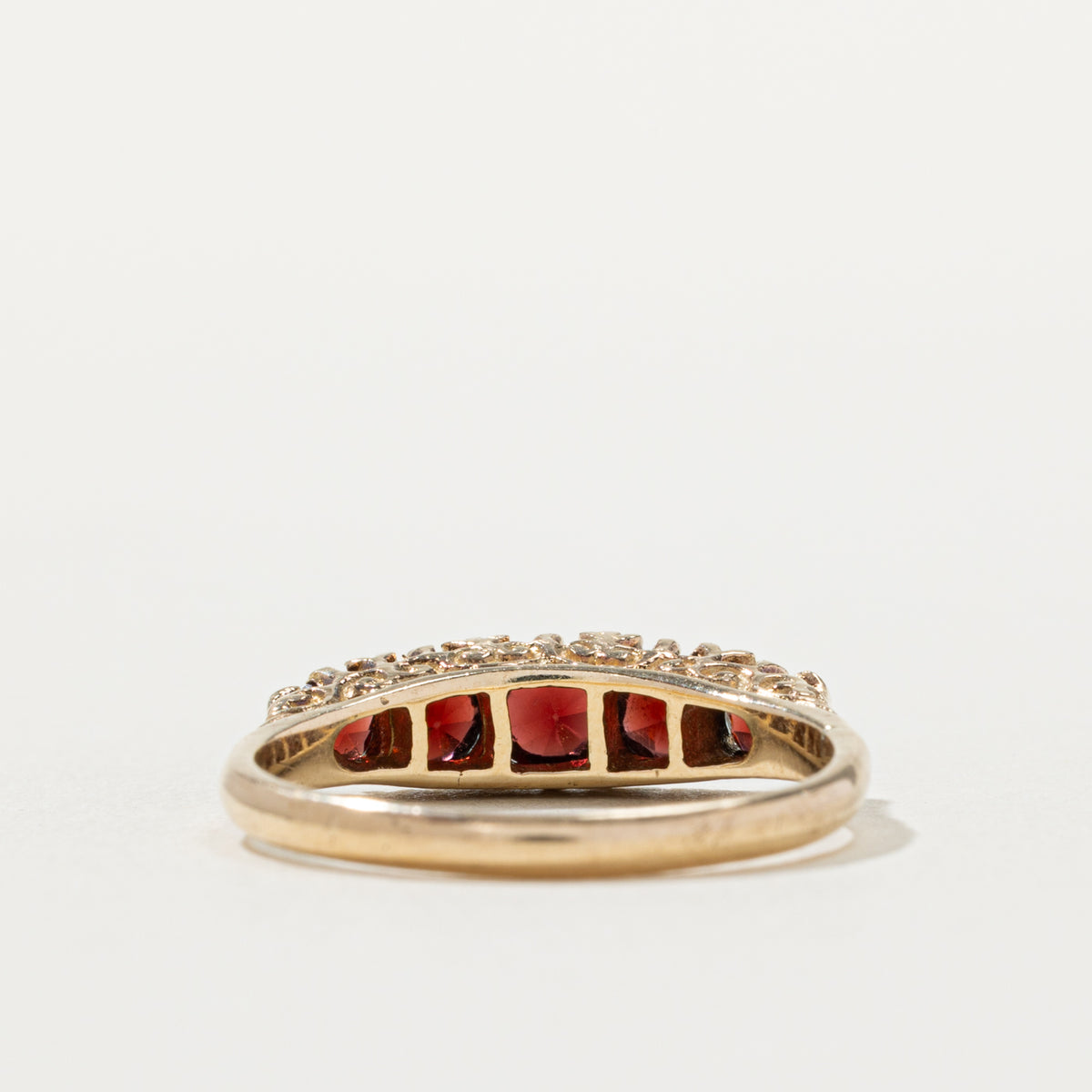 9k Five Stone Garnet Ring | 1.00ctw | SZ 8.25