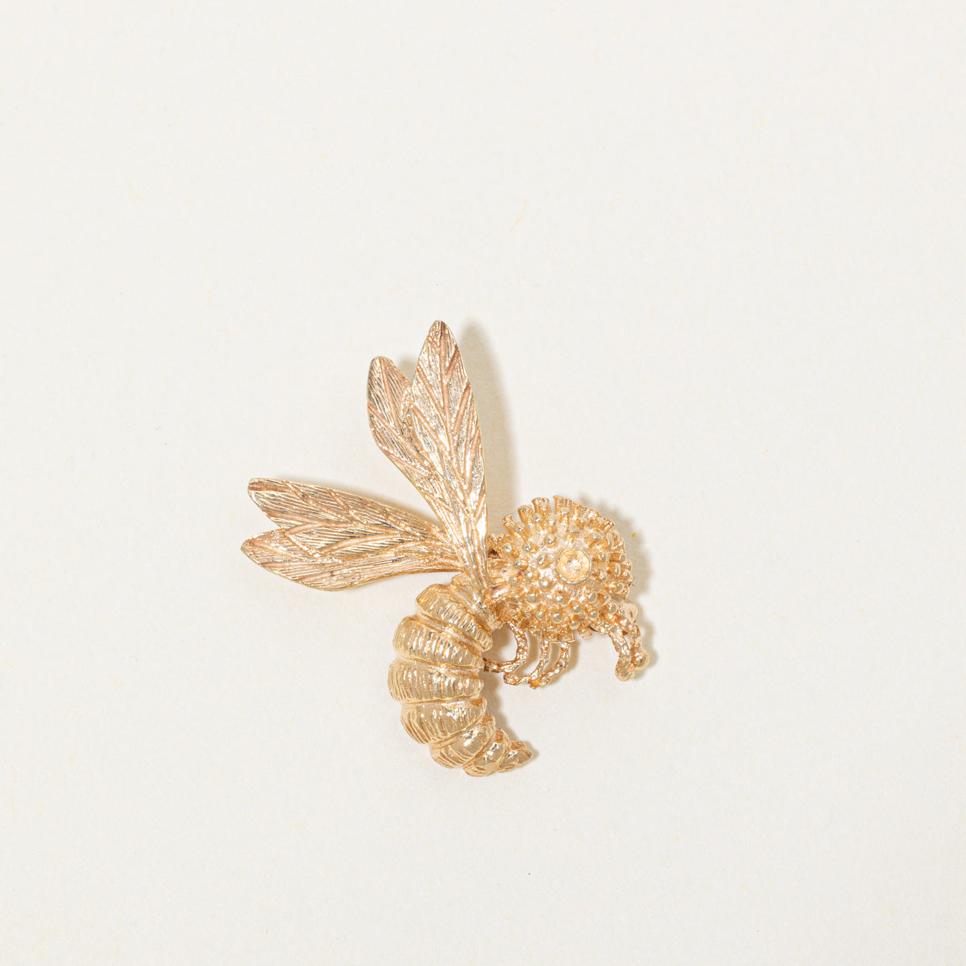 14k Bee Brooch