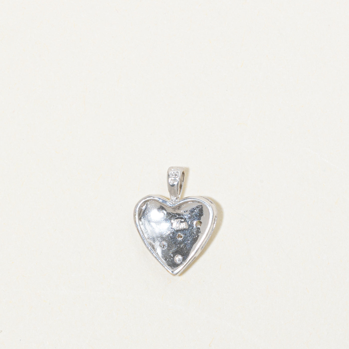 18k Heart Diamond Pendant