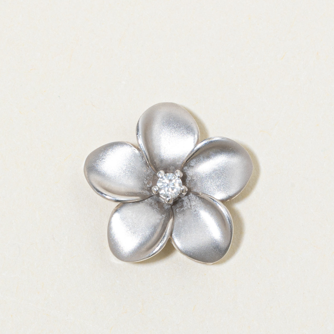 14k Diamond Matte Flower Pendant