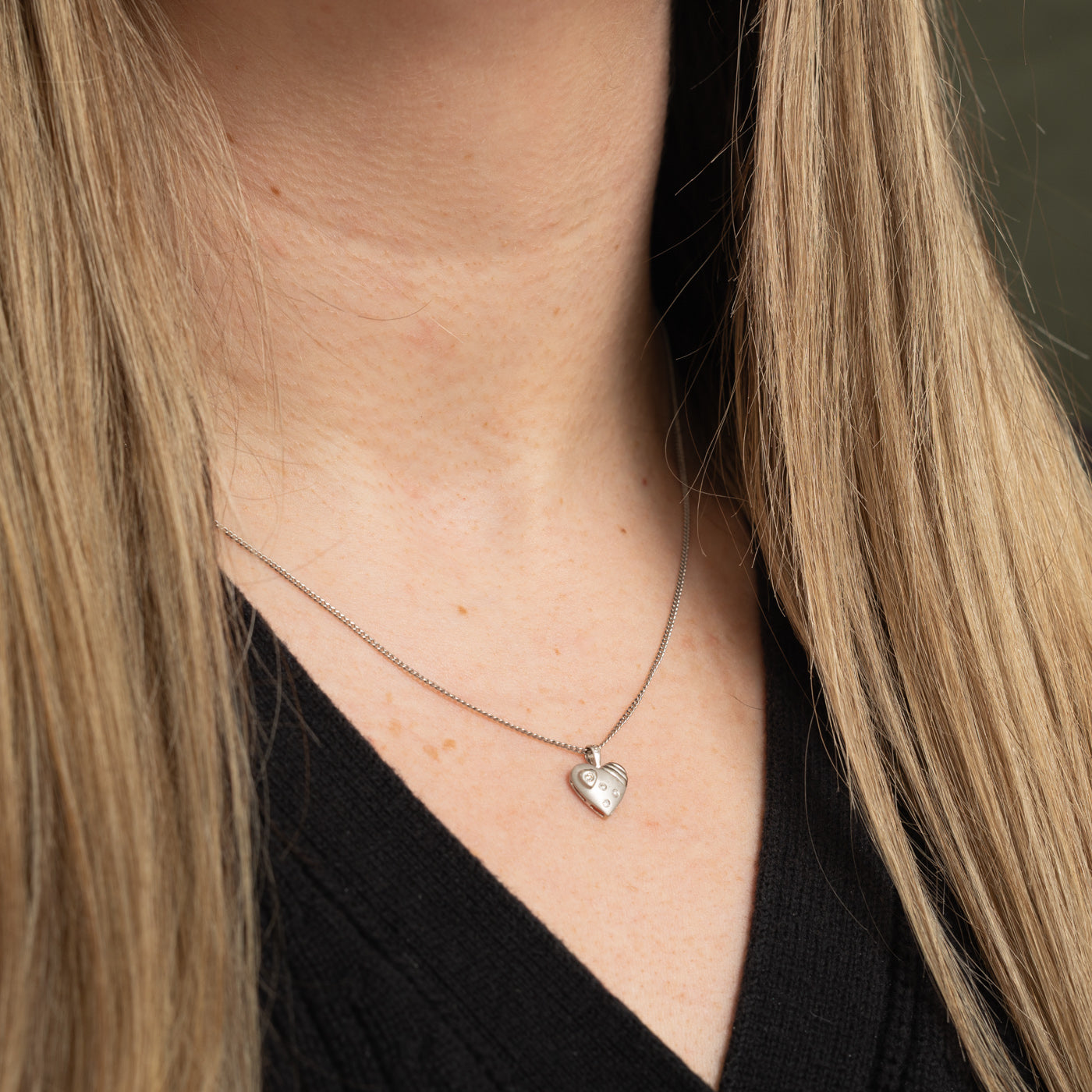 18k Heart Diamond Pendant