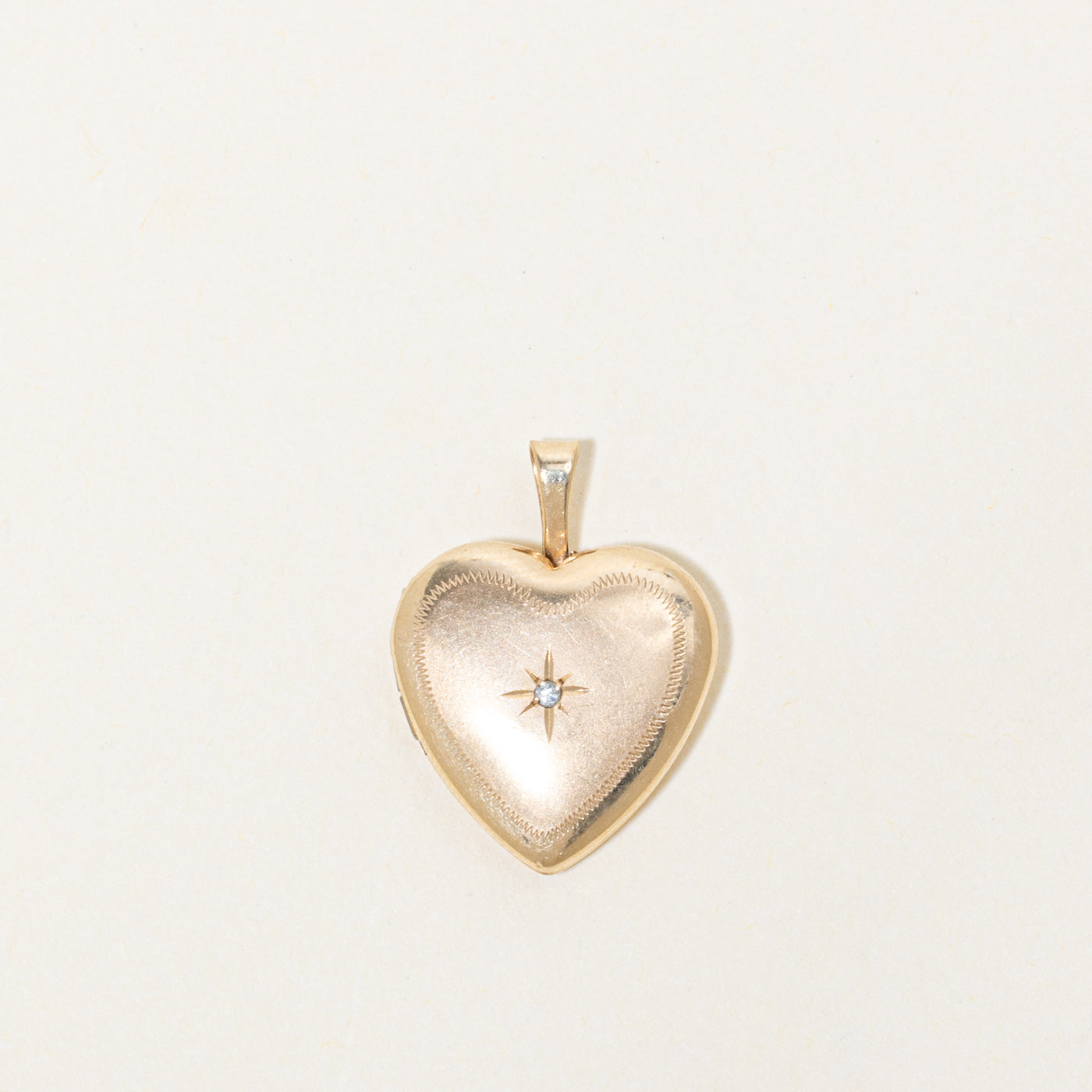 10k Star Set Diamond Heart Locket