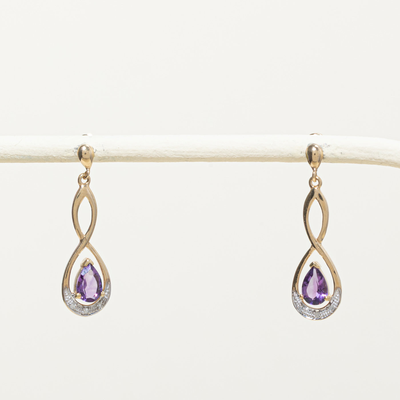 10k Amethyst & Diamond Drop Earrings | 0.70ctw, 0.03ctw