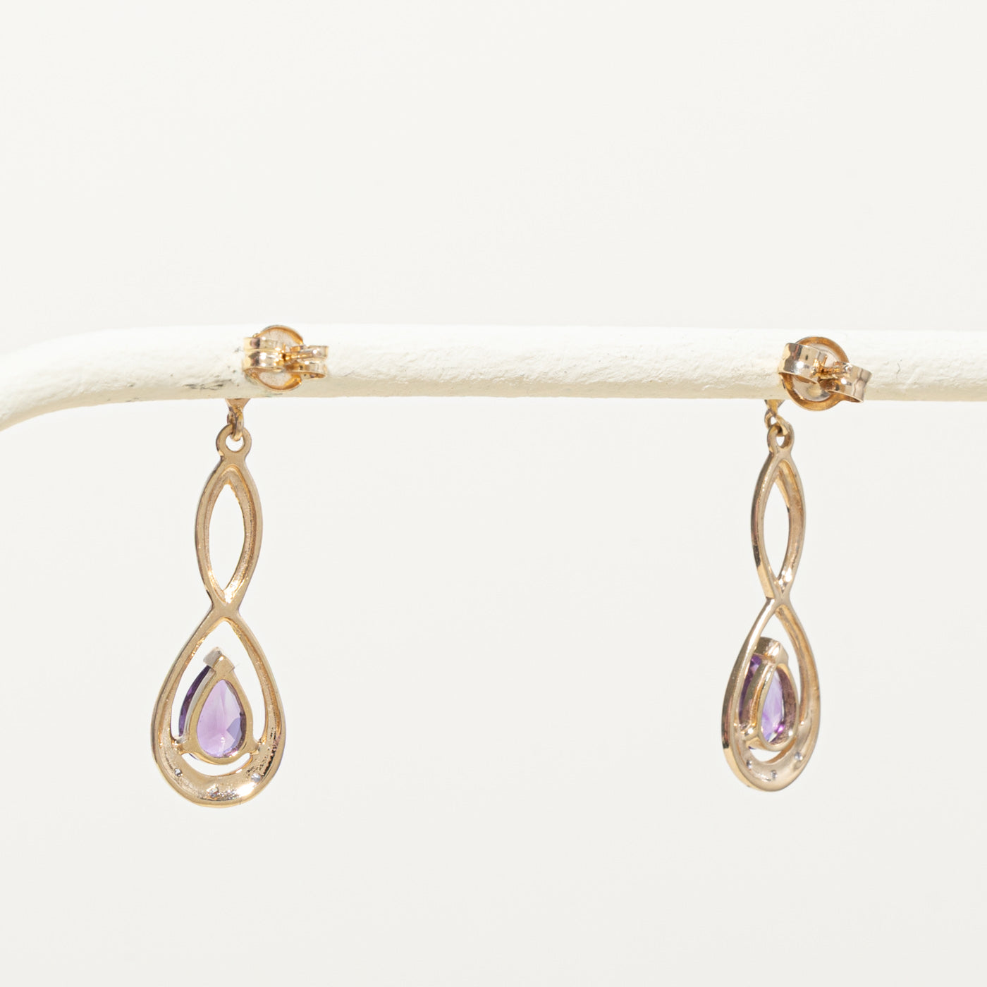 10k Amethyst & Diamond Drop Earrings | 0.70ctw, 0.03ctw