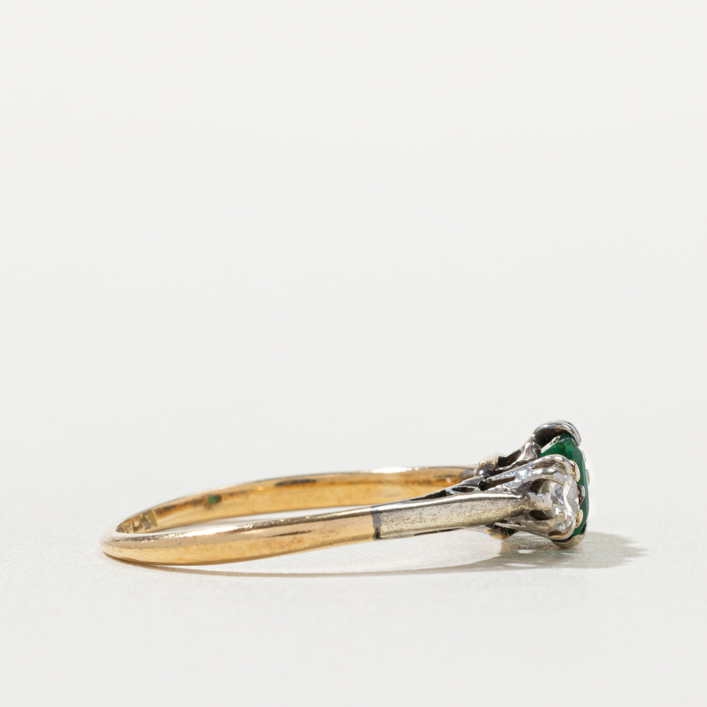 ***PRIX*** Bague en or 18 carats 9158-61