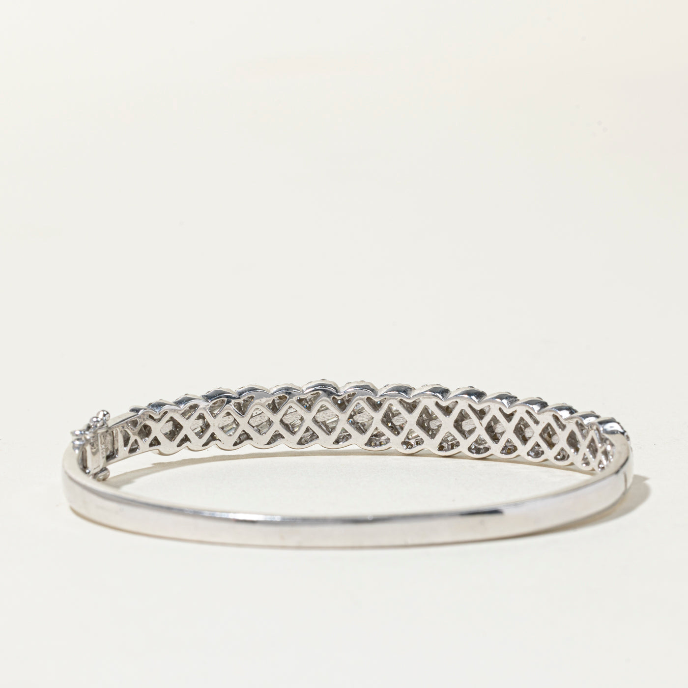14k White Gold Diamond Bangle Bracelet | 3.17ctw | SZ 7"