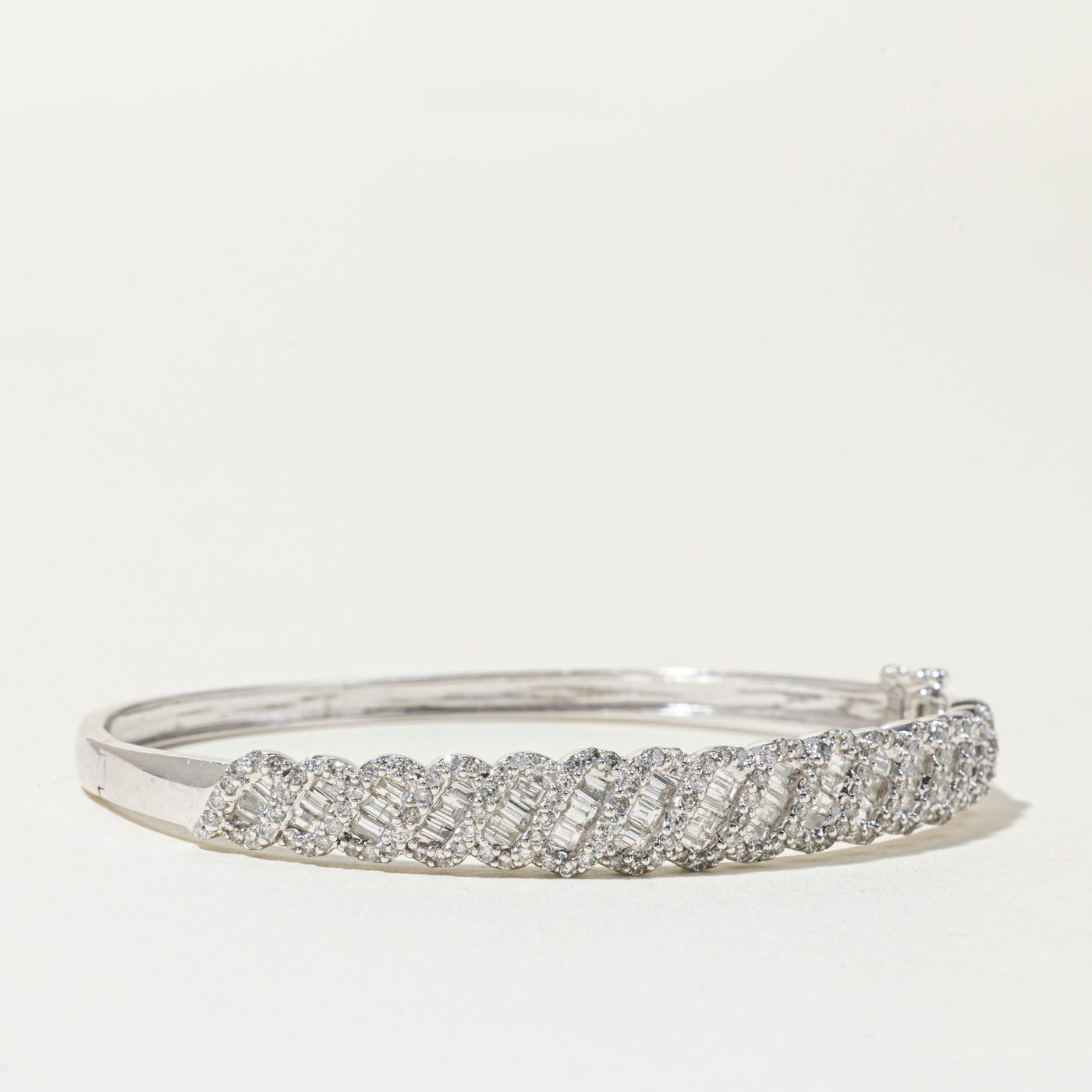 14k White Gold Diamond Bangle Bracelet | 3.17ctw | SZ 7"