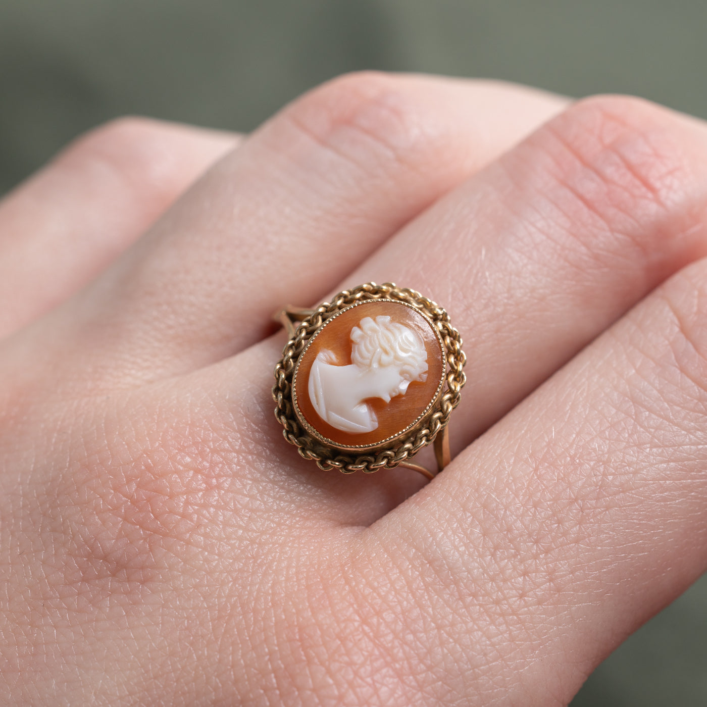 1963 Birmingham 9K Cameo Shell Ring | 1.0ct | SZ 8.5