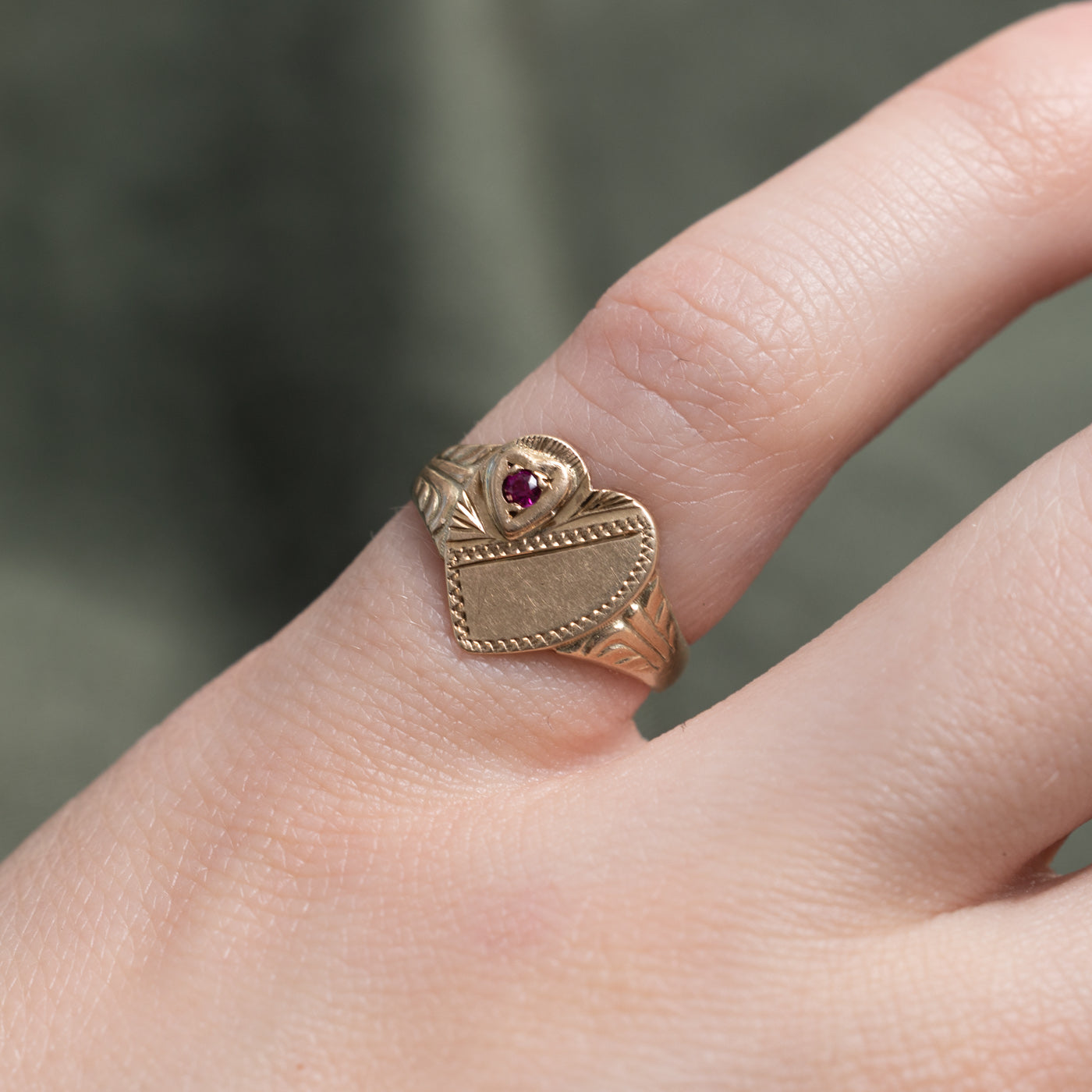 9K Synthetic Ruby Milgrain Heart Signet Ring | 0.01ct | SZ 3.5