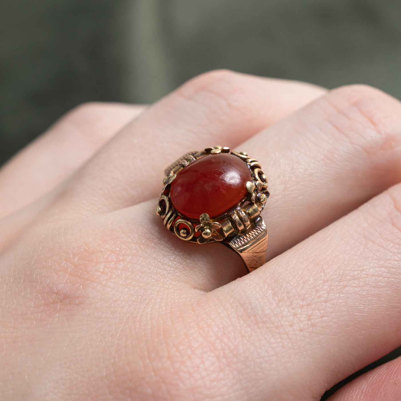 14K Carnelian Scrollwork Cocktail Ring | 2.90ct | SZ 7.25