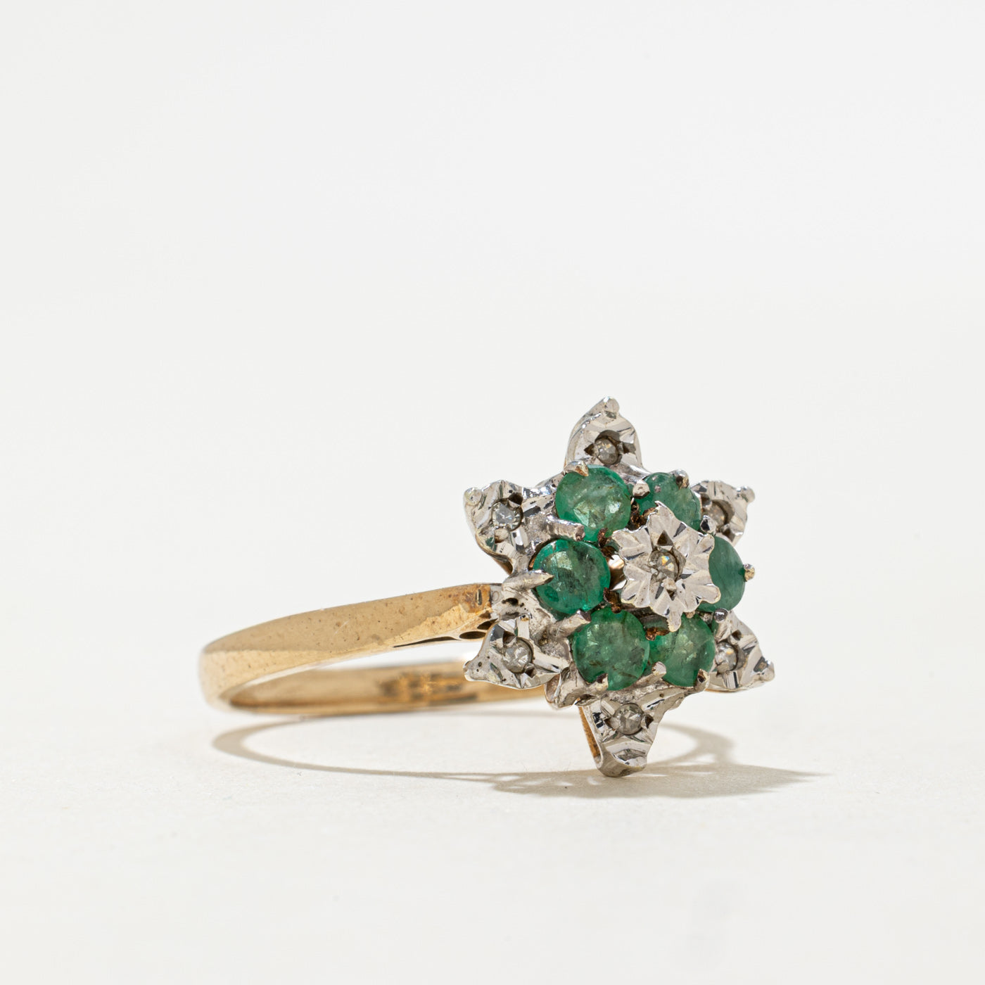 1978 London 9K Emerald & Diamond Floral Floral Cluster | 0.50ctw, 0.04ctw | SZ 7.25
