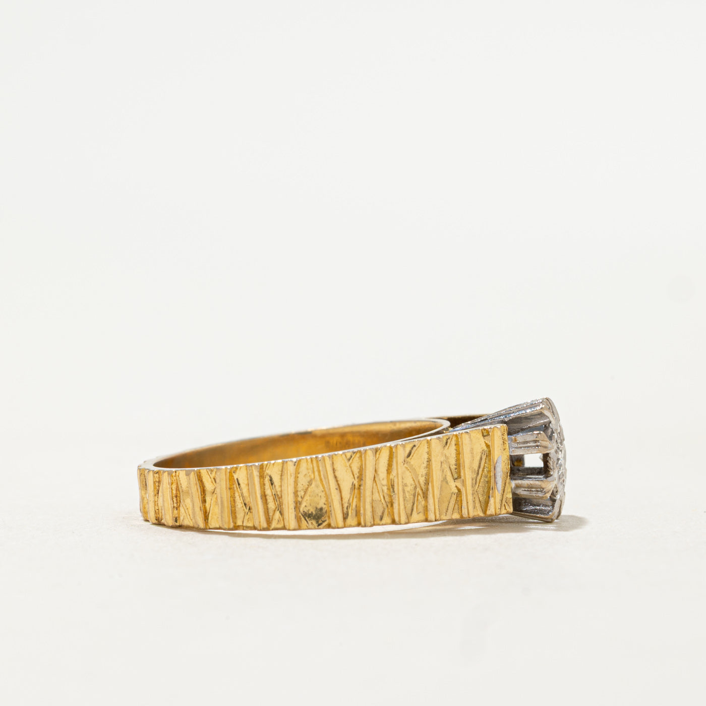 1970 Birmingham 18K Illusion Set Diamond Textured Ring | 0.05ct | SZ 7.5