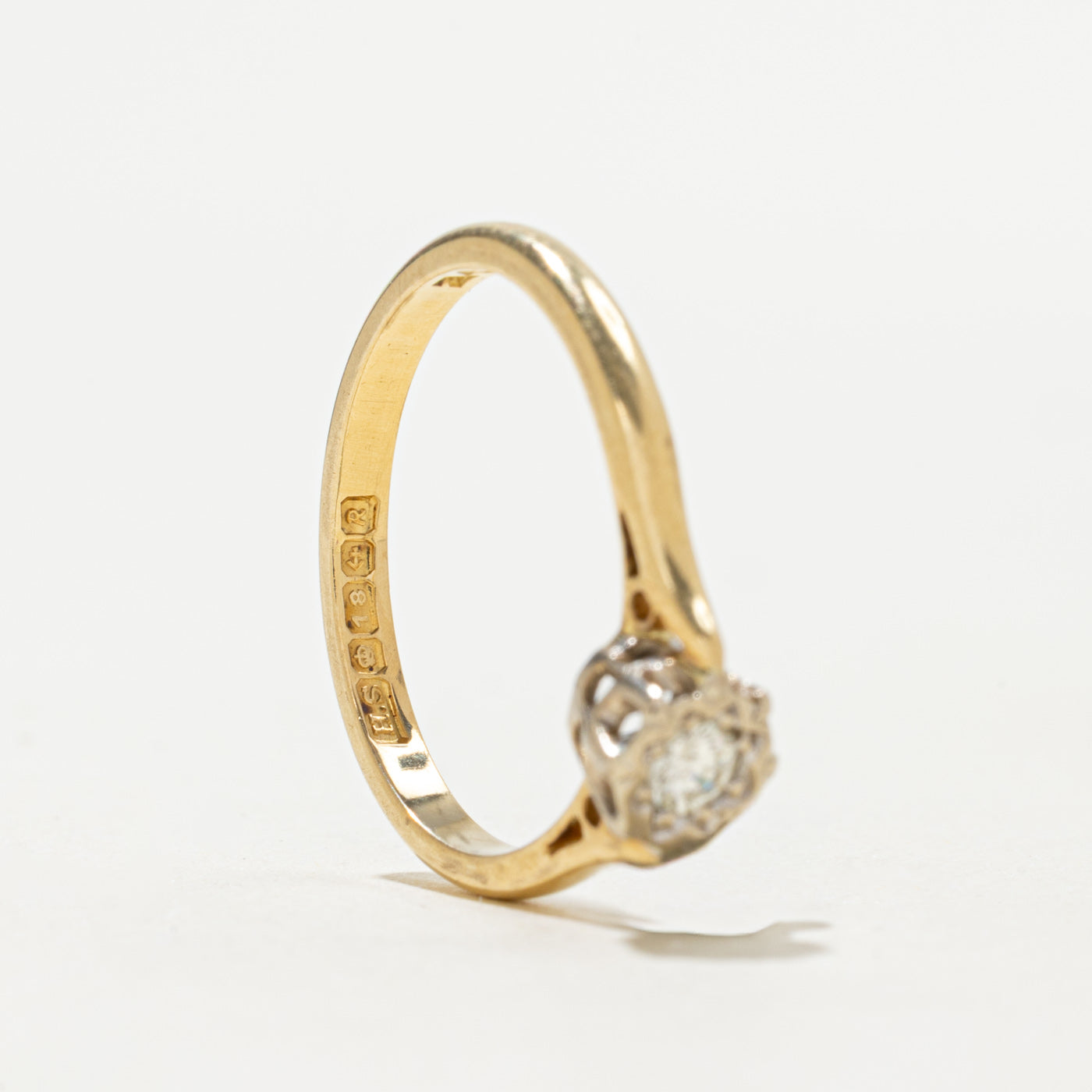 1966 Birmingam 18K Illusion Set Diamond Ring | 0.09ct | SZ 6.25