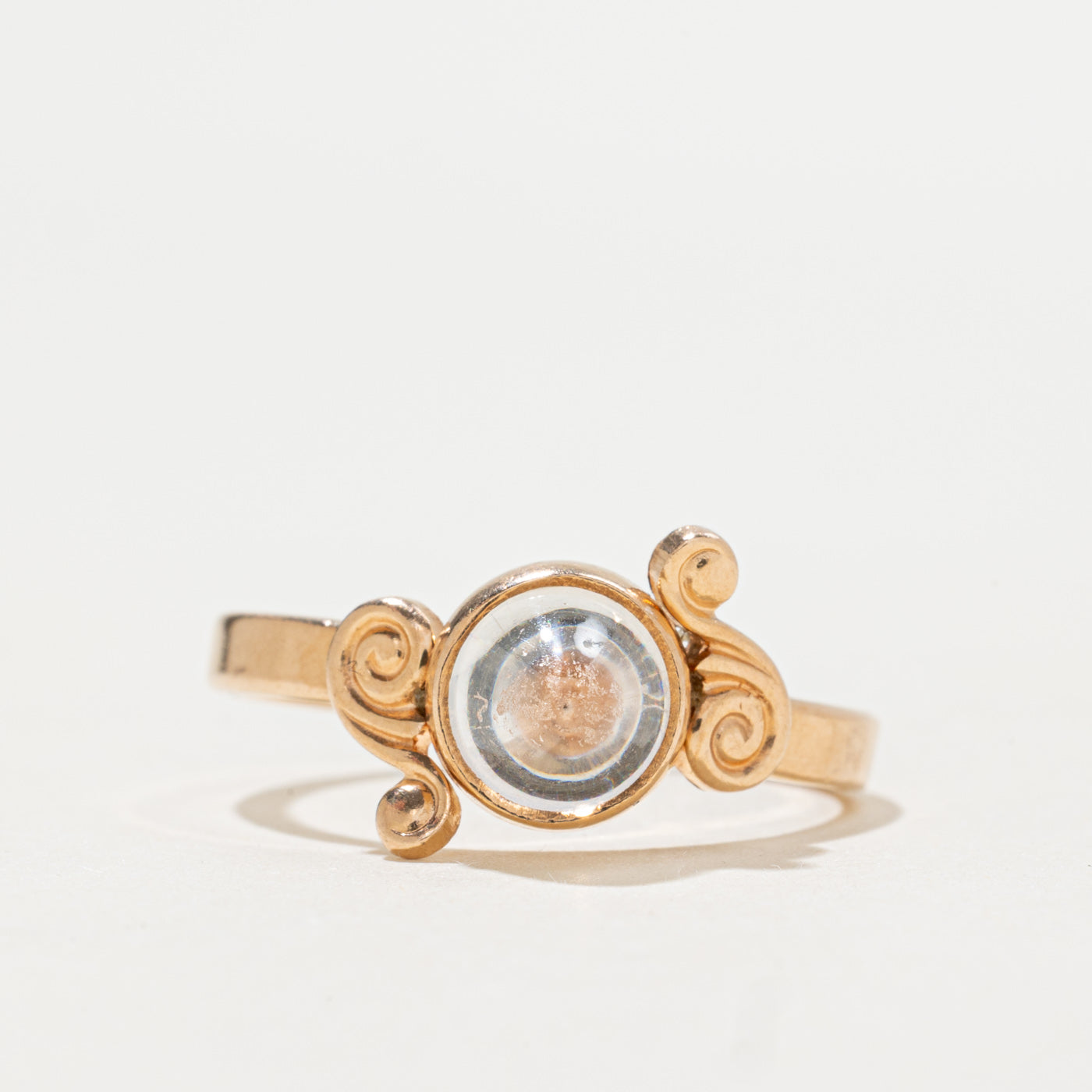 1980 Ukrainian 14K Domed Moonstone Scrollwork Ring | 1.50ct | SZ 8.5