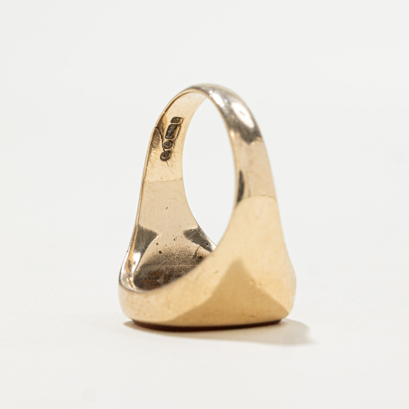 Bague chevalière en cornaline 9K, Londres, 1971 | 2,75 ct | Taille 8
