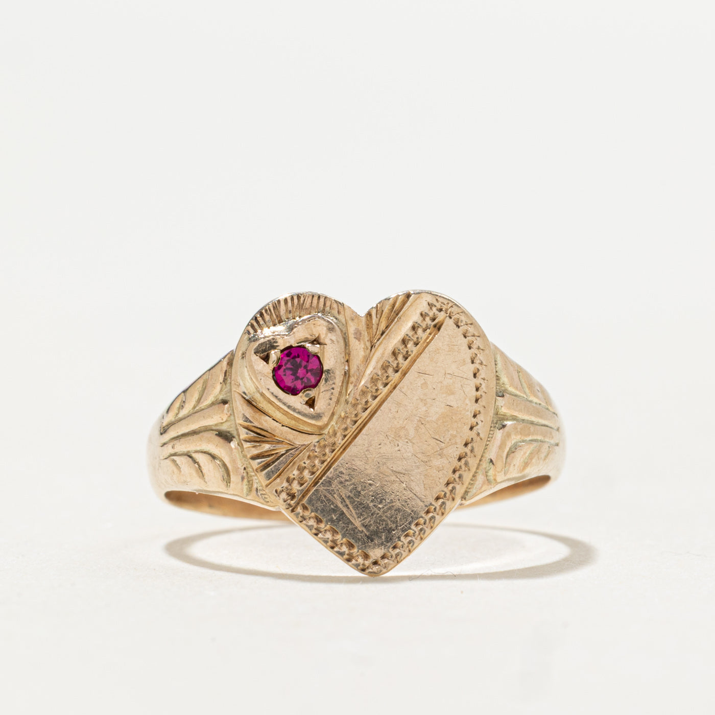 9K Synthetic Ruby Milgrain Heart Signet Ring | 0.01ct | SZ 3.5