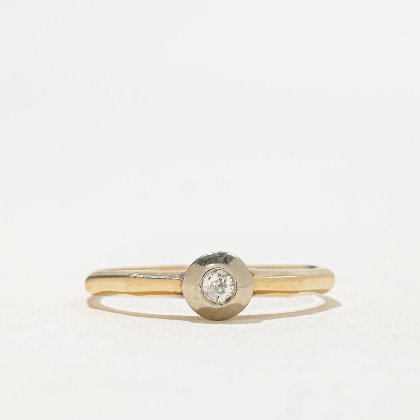 Bague rétro tchécoslovaque en or 14 carats avec diamant taille ancienne européenne | 0,08 ct | Taille 10