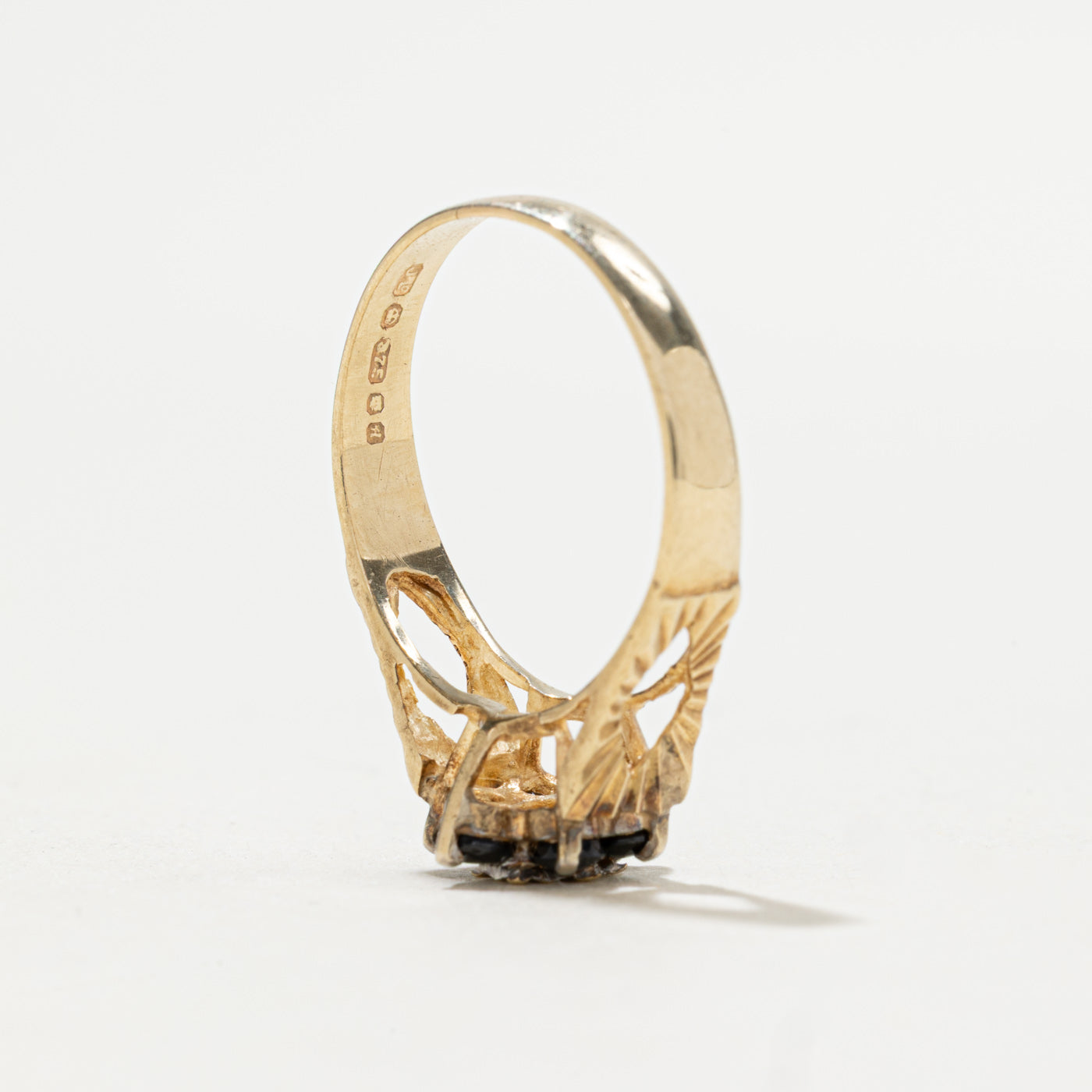 1975 London 9K Sapphire & Diamond Floral Cluster Ring | 0.30ctw, 0.10ct | SZ 7.75