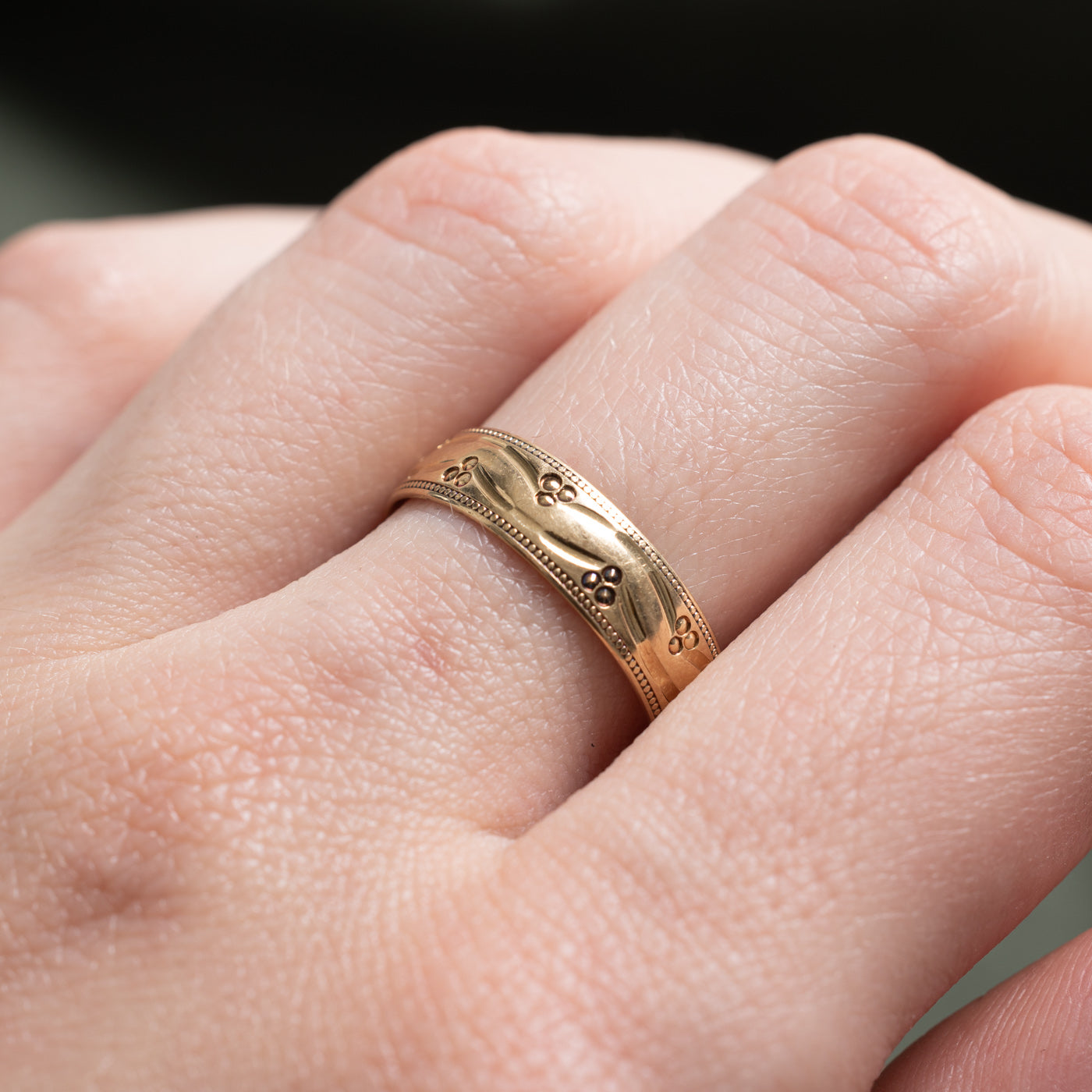 2000 Sheffield 9k Yellow Gold Milgrain Band | 5mm | SZ 7.5