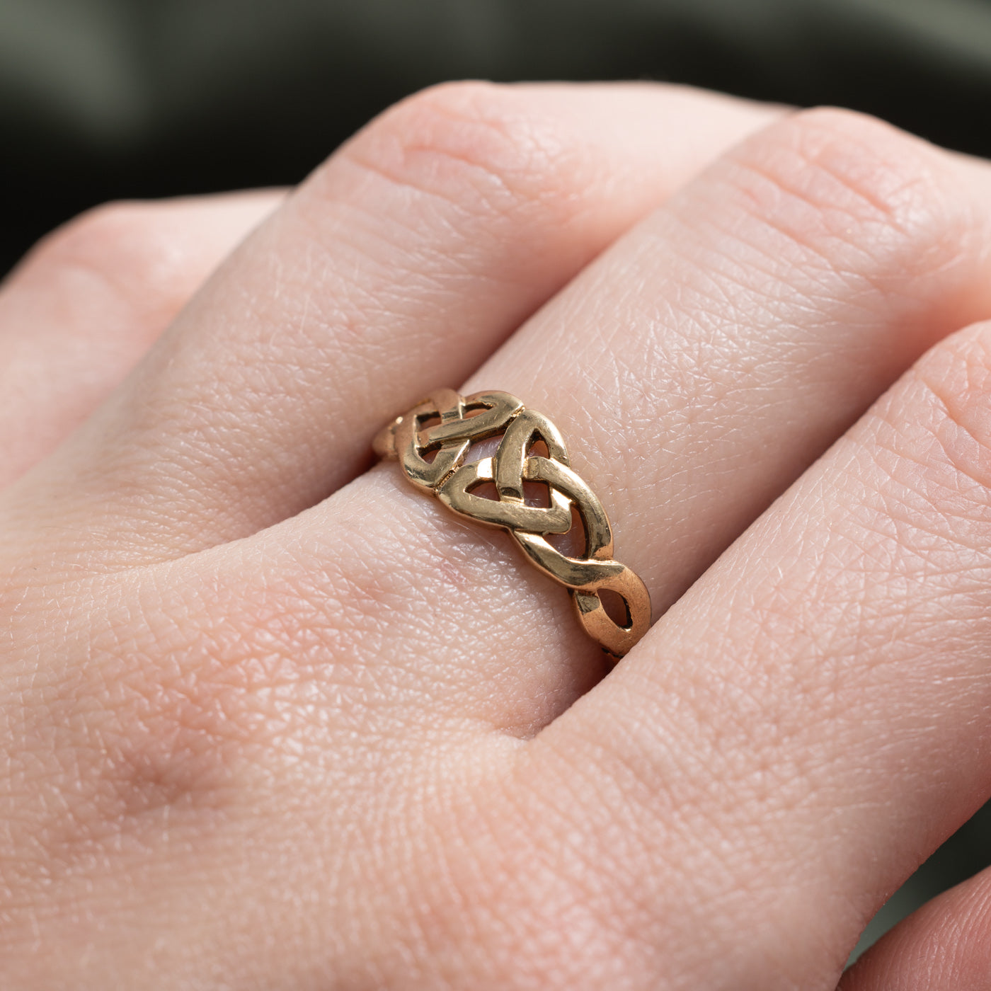 Bague Triquerta celtique en or jaune 9 carats de Dublin | Taille 6