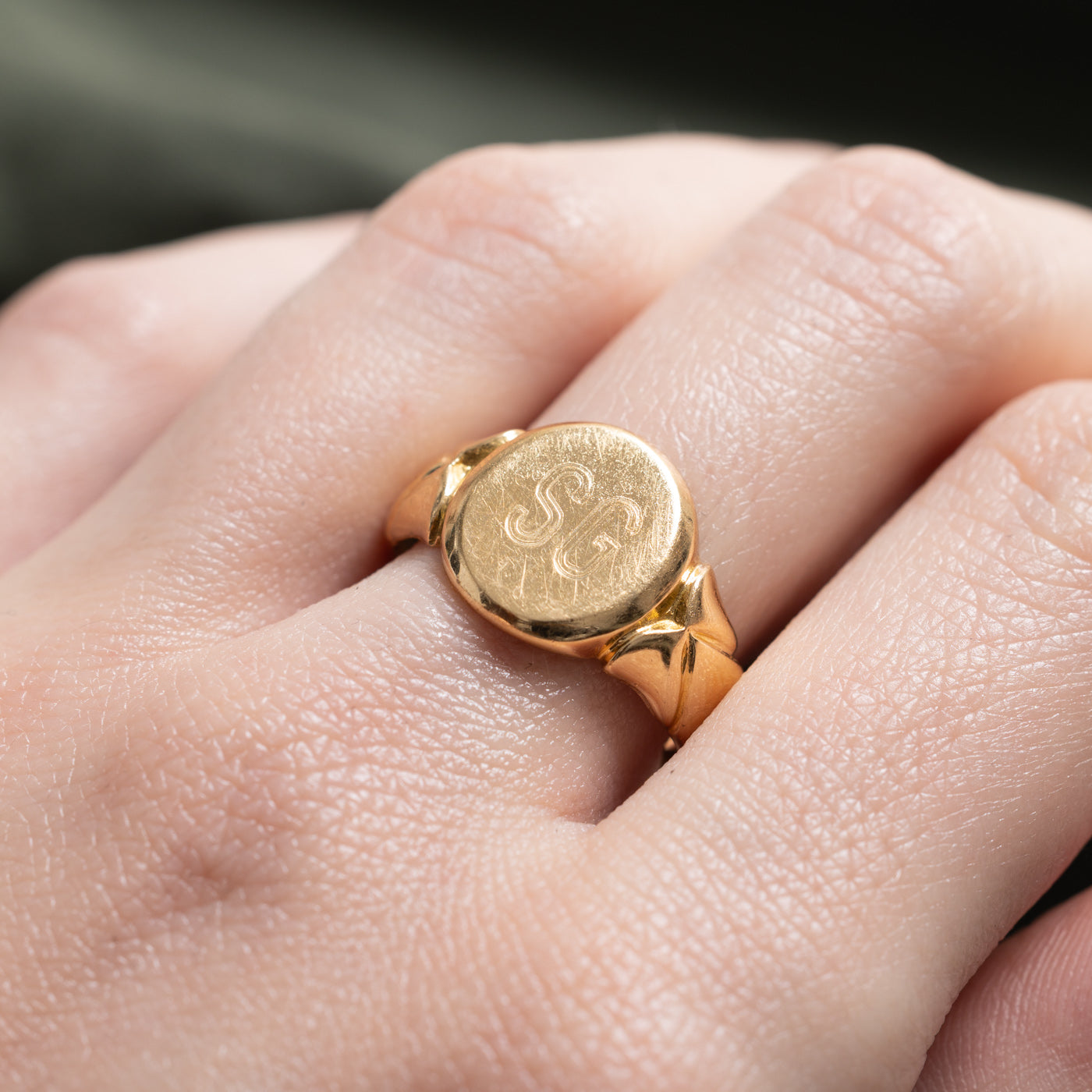 1921 Chester 18k Yellow Gold "SG" Initialized Signet Ring | SZ 8.5