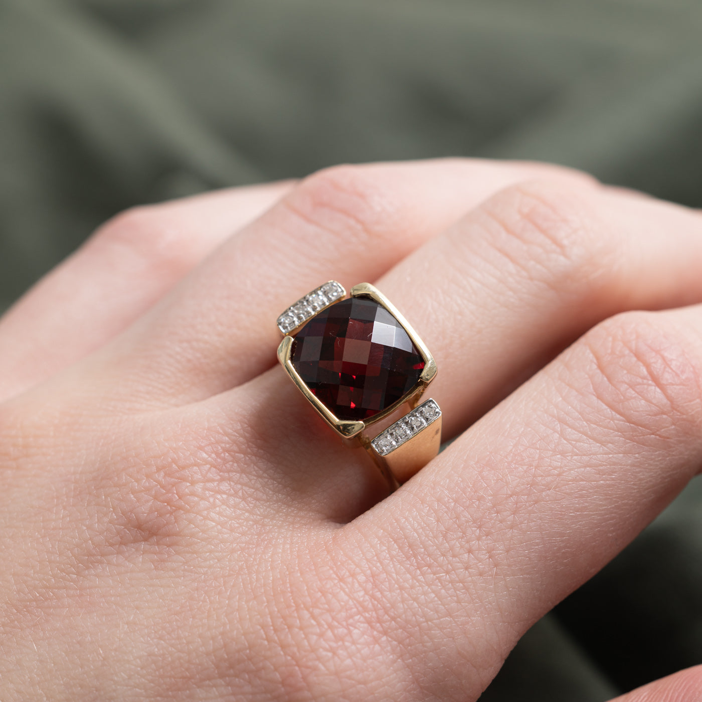 Cushion Cut Garnet & Diamond Cocktail Ring | 11.50ct, 0.10ctw | SZ 6.5