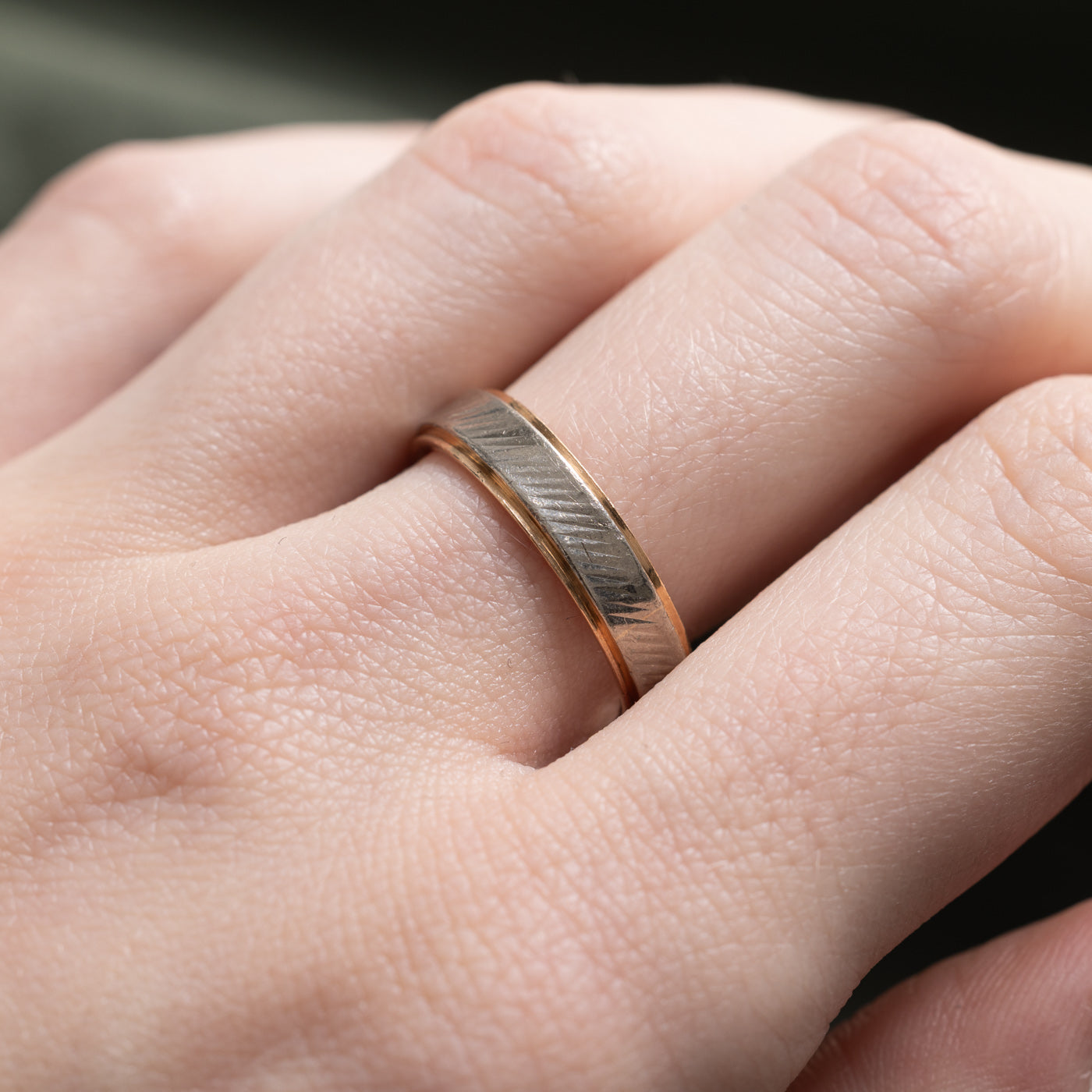 Alliance arménienne en or rose et blanc 14 carats (1980) | 4,5 mm | Taille 7,5