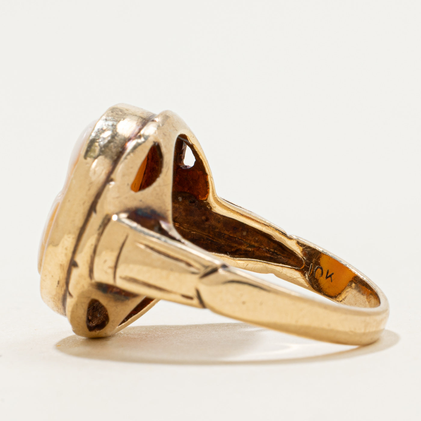 10k Shell Cameo Ring | 5.1ct | SZ 7.25