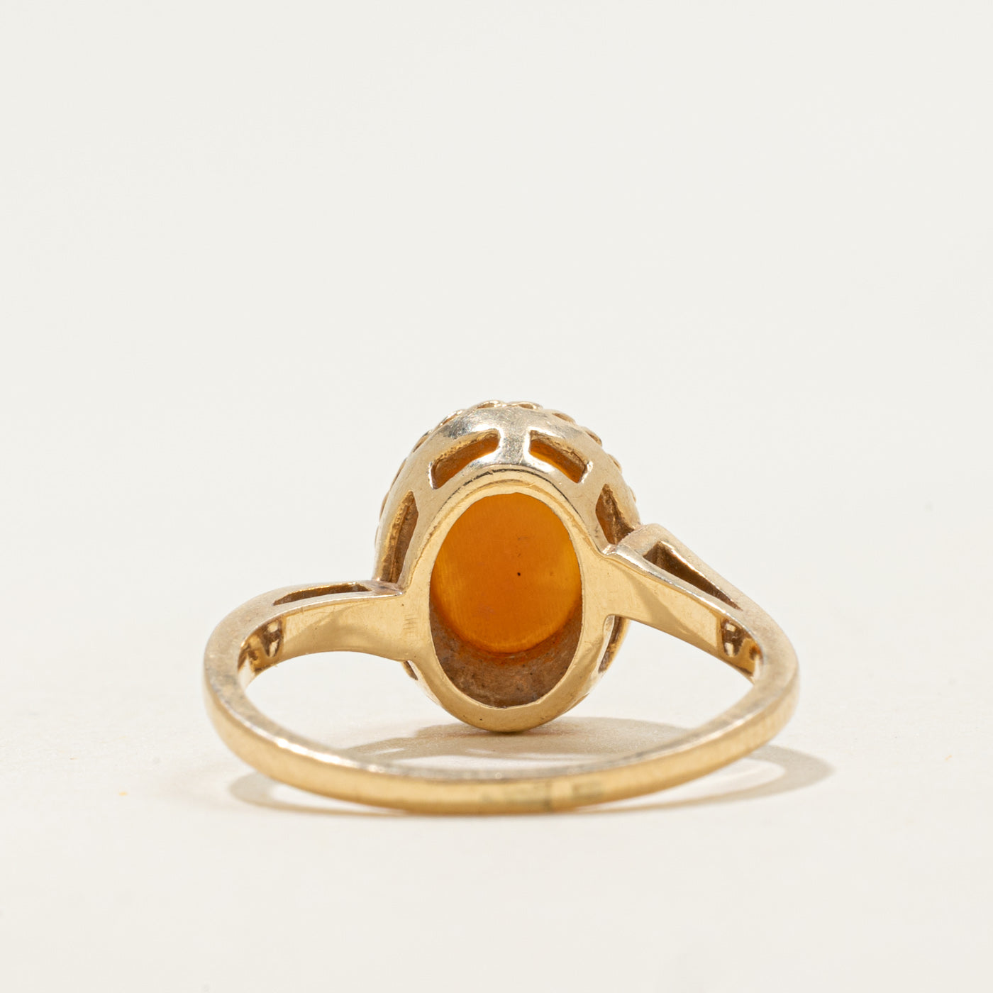 10k Shell Cameo Ring | 0.65ct | SZ 6