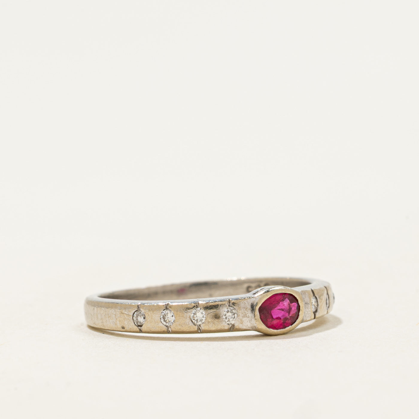 14k Synthetic Ruby & Diamond Ring | 0.15ct, 0.08ct | SZ 6.25