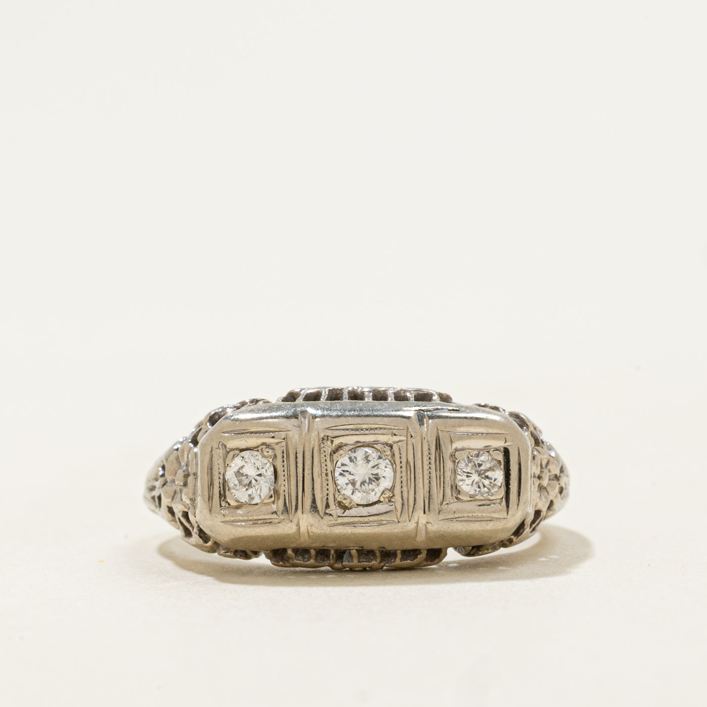 Late Art Deco Three Stone Diamond Panel Ring | 0.16ctw | SZ 6.75