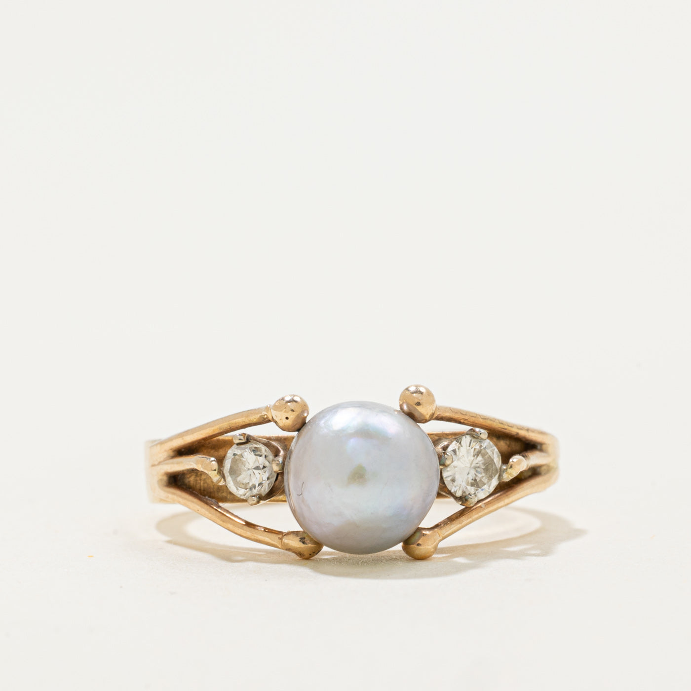 10k Pearl & Diamond Accented Ring | 0.17ctw | SZ 7.25
