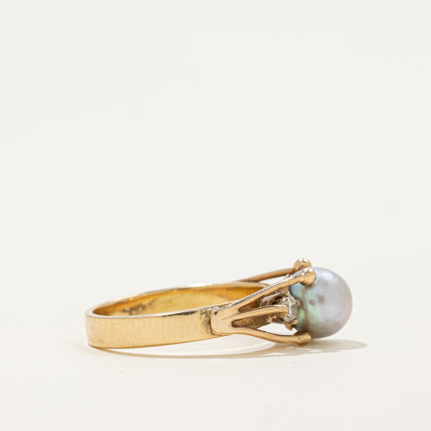 10k Pearl & Diamond Accented Ring | 0.17ctw | SZ 7.25