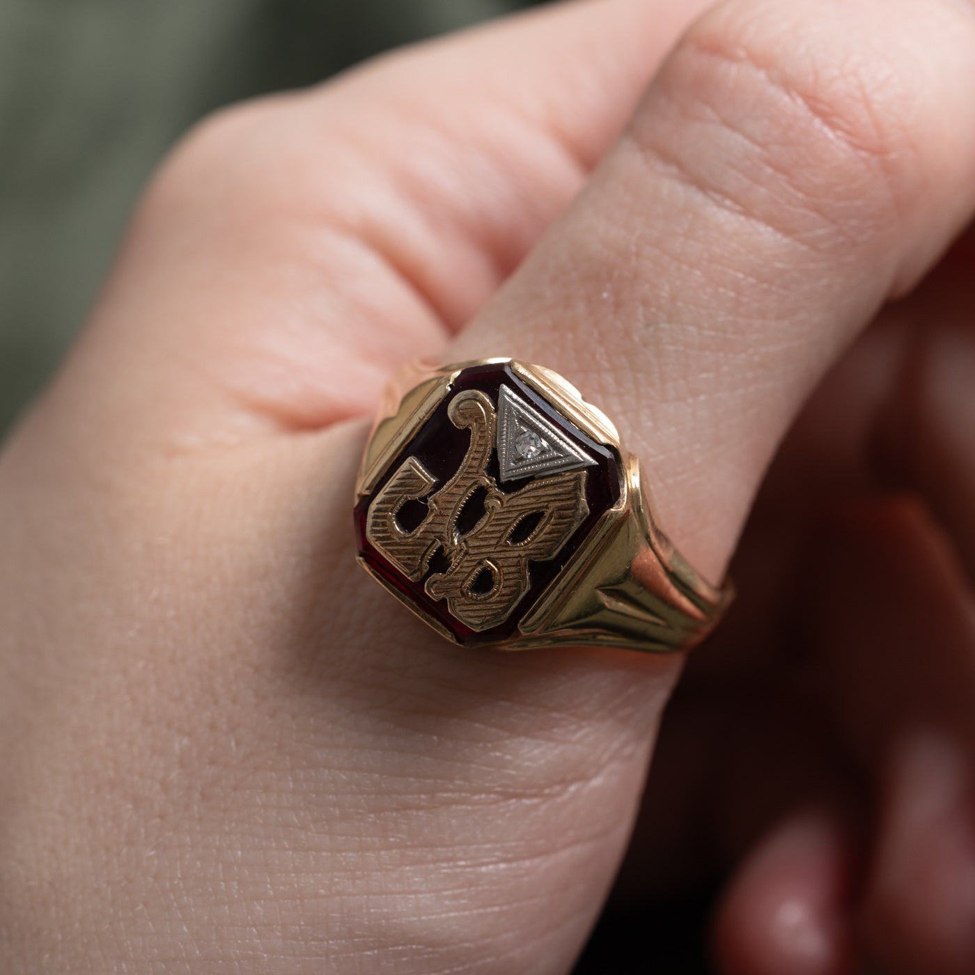 Mid Century 10k Synthetic Ruby "JB" Initial Signet Ring | 3.3ct, 0.01ct | SZ 13
