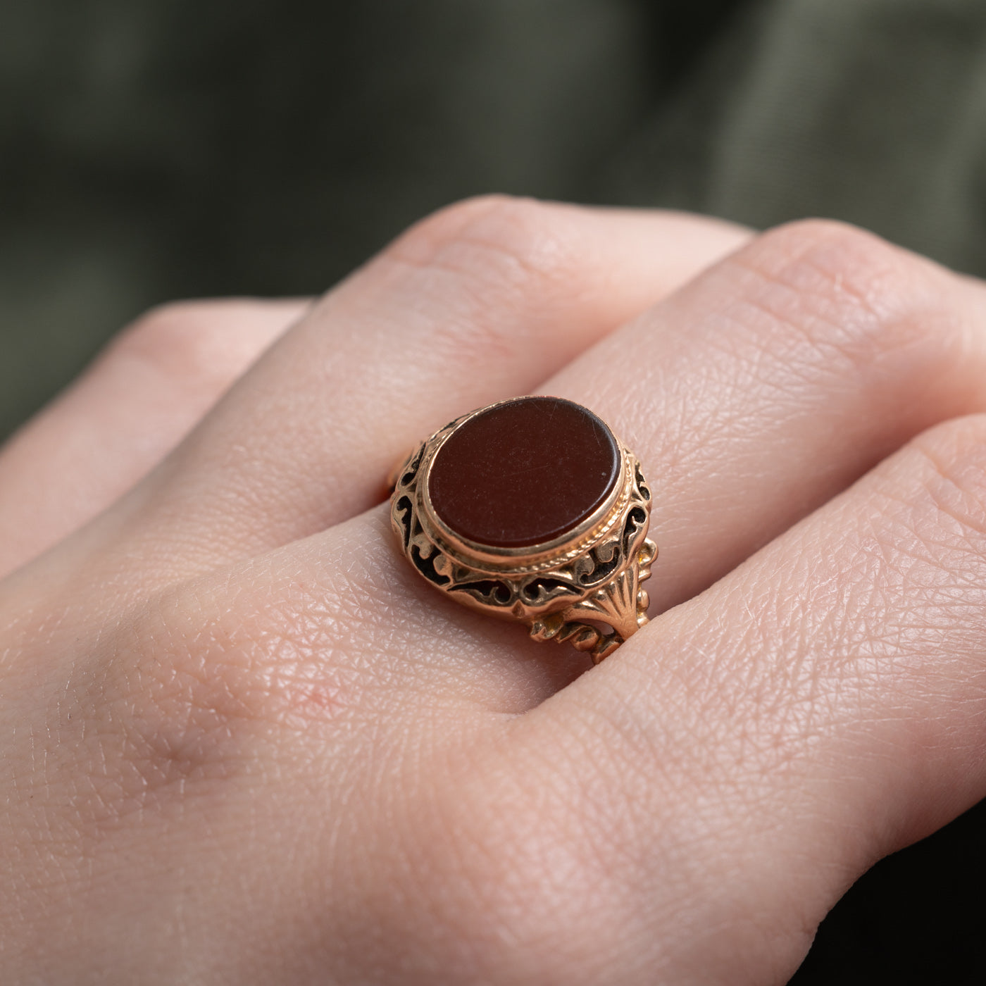 Vintage Hungarian 14k Carnelian Oval Slab Cut Signet Style Ring | 1.7ct | SZ 9.75