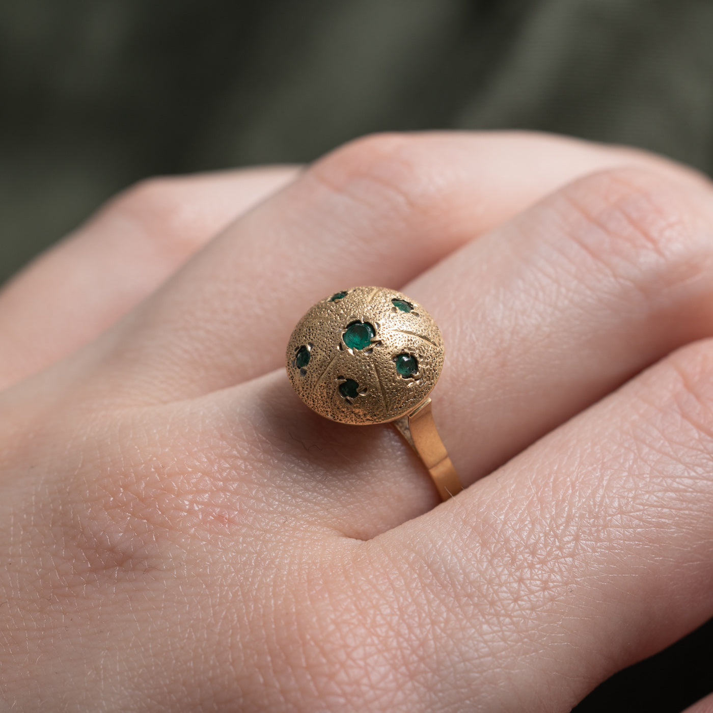 18k Emerald Domed Ball Ring | 0.16ctw | SZ 6.75