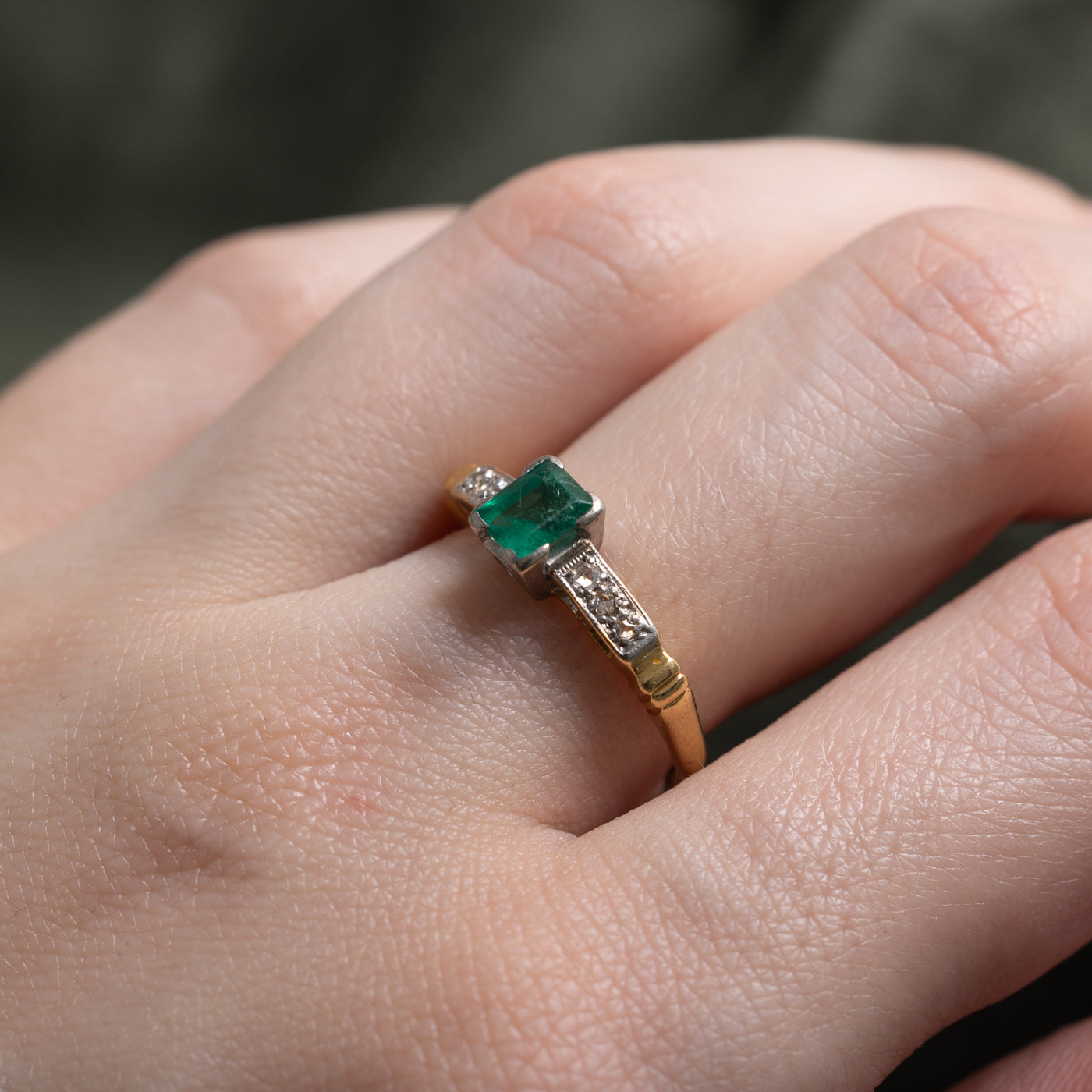 Art Deco Emerald & Rose Cut Diamond Ring | 0.6ct, 0.03ctw | SZ 7.5