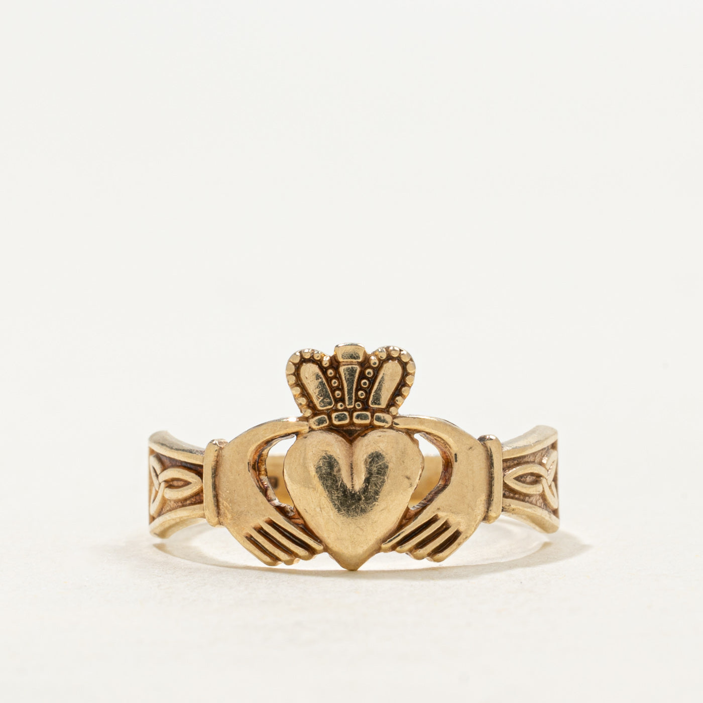 Dublin 10k Yellow Gold Claddagh Ring | SZ 6.5
