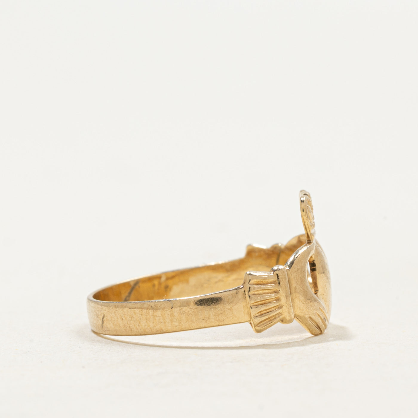 Bague Claddagh Dublin en or jaune 9 carats | Taille 5,75