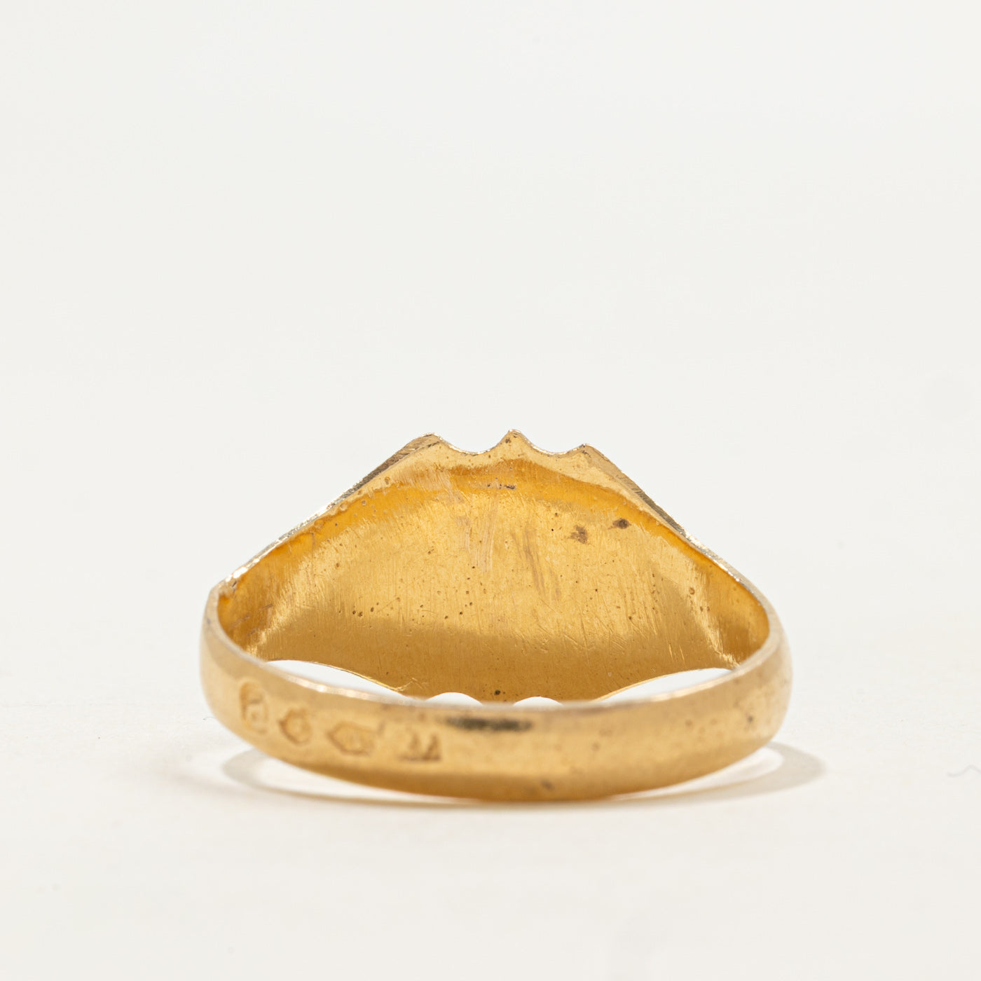 Bague chevalière texturée en or jaune 18 carats | Taille 11,75