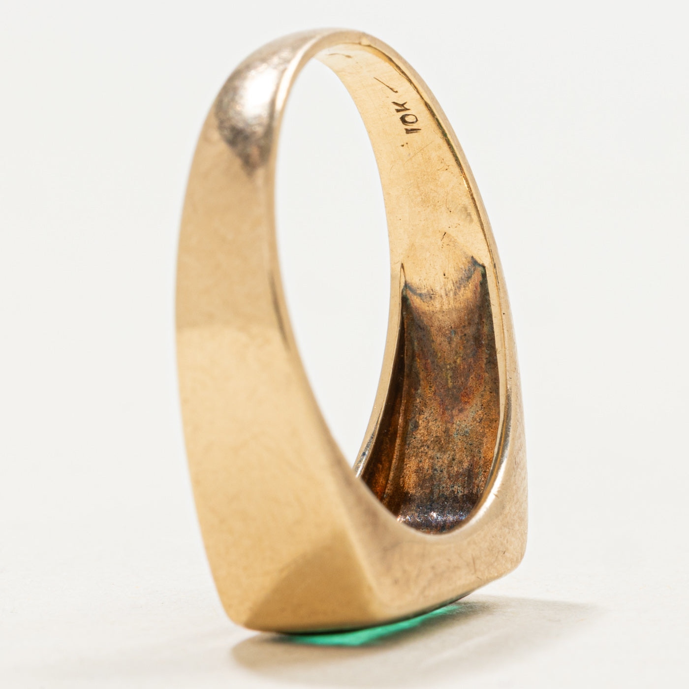 Bague chevalière en verre vert East West de Birks | 2,0 ct | Taille 10,5