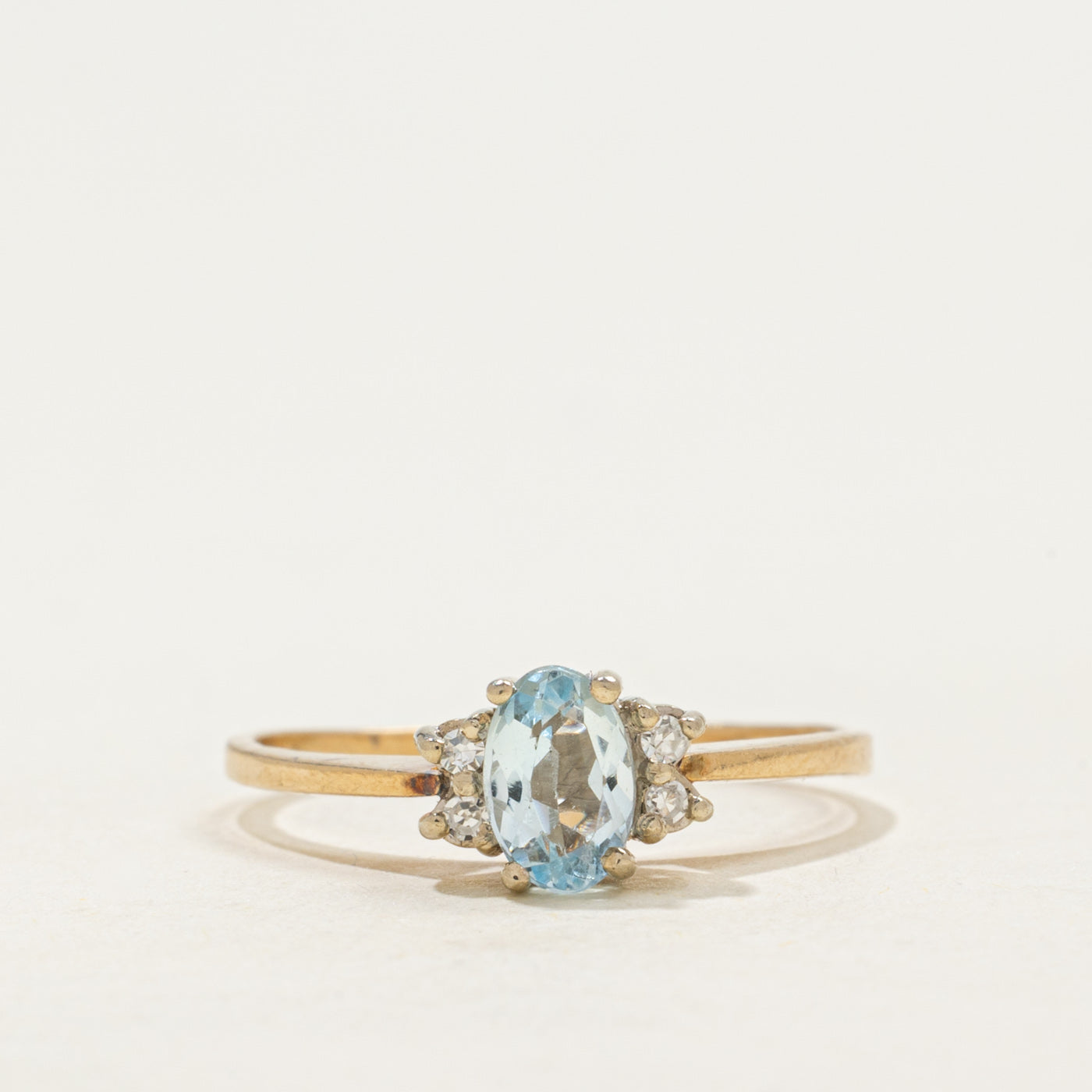 14k Oval Cut Aquamarine & Diamond Accented Ring | 0.61ct, 0.02ctw | SZ 7.25