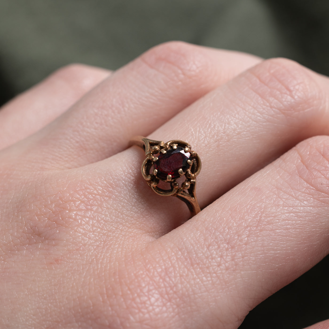 Vintage Canadian 10k Garnet Openwork Ring | 0.60ct | SZ 7.5