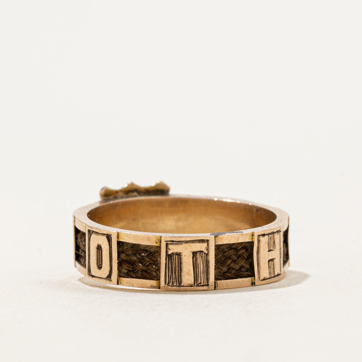 1910 Chester 9k Sentimental Hairwork ‘MOTHER’ Crest Ring | SZ 7.5