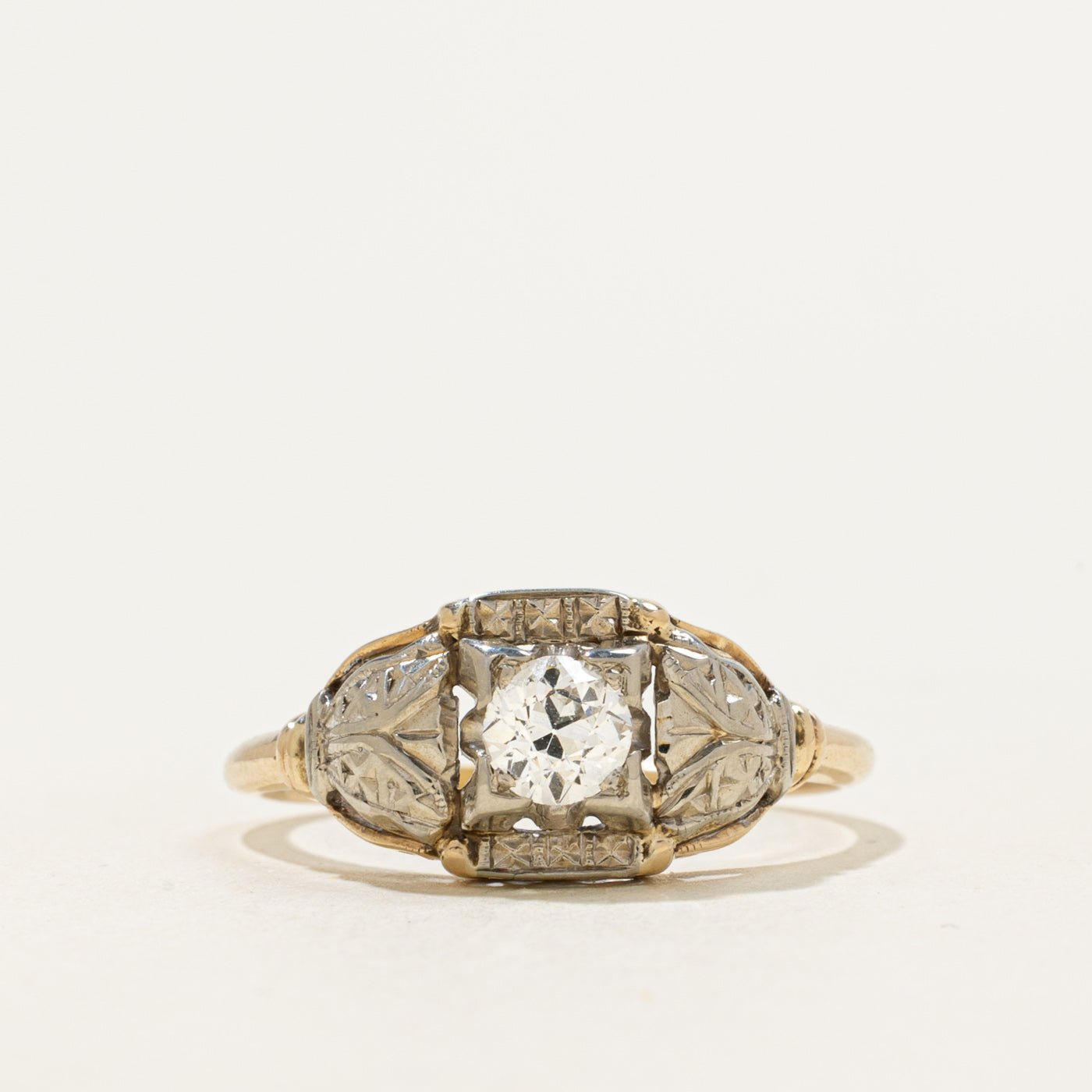 Art Deco Old European Cut Diamond Engraved Shoulder Ring | 0.35ct | SZ 7.5 |