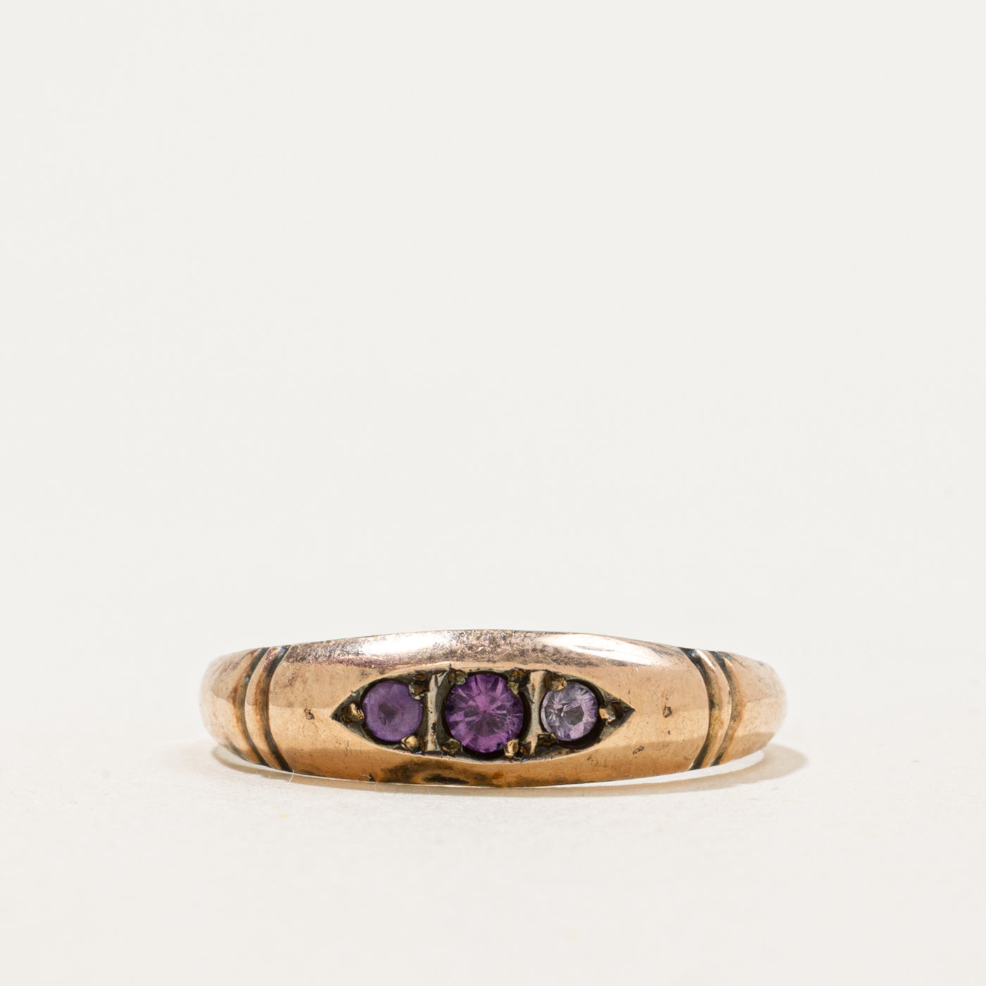 Victorian Three Stone Amethyst Fluted Boat Ring | 0.20ctw | SZ 7.25